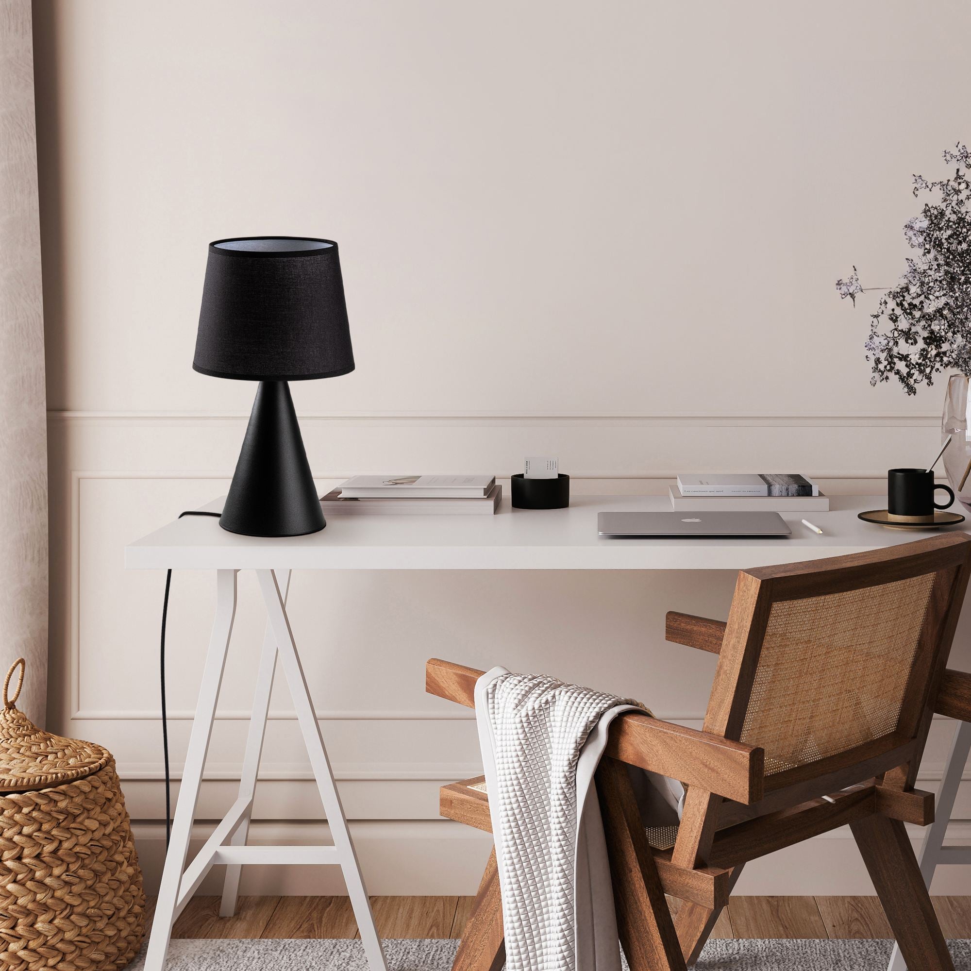 Candeeiro de mesa-Kona-Preto