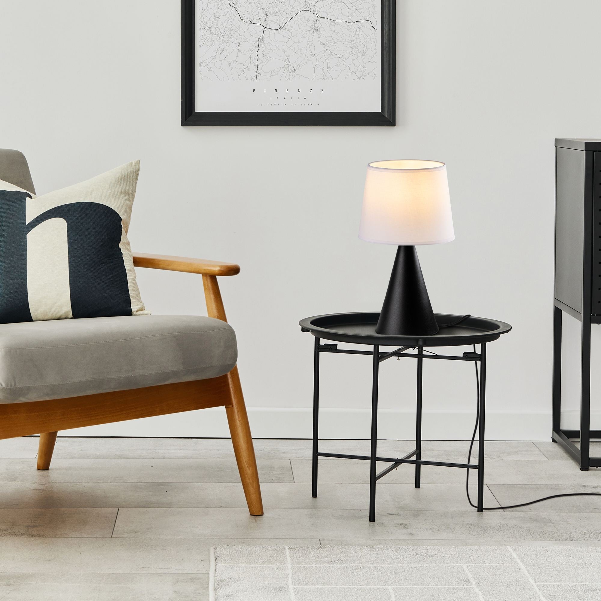 Candeeiro de mesa-Kona-Preto
Branco