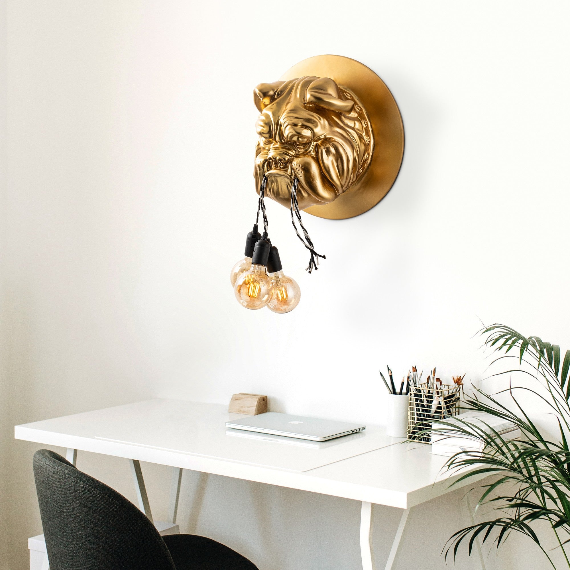 Candeeiro de Parede – 45 x 45 x 27 cm – Dourado – Poliéster