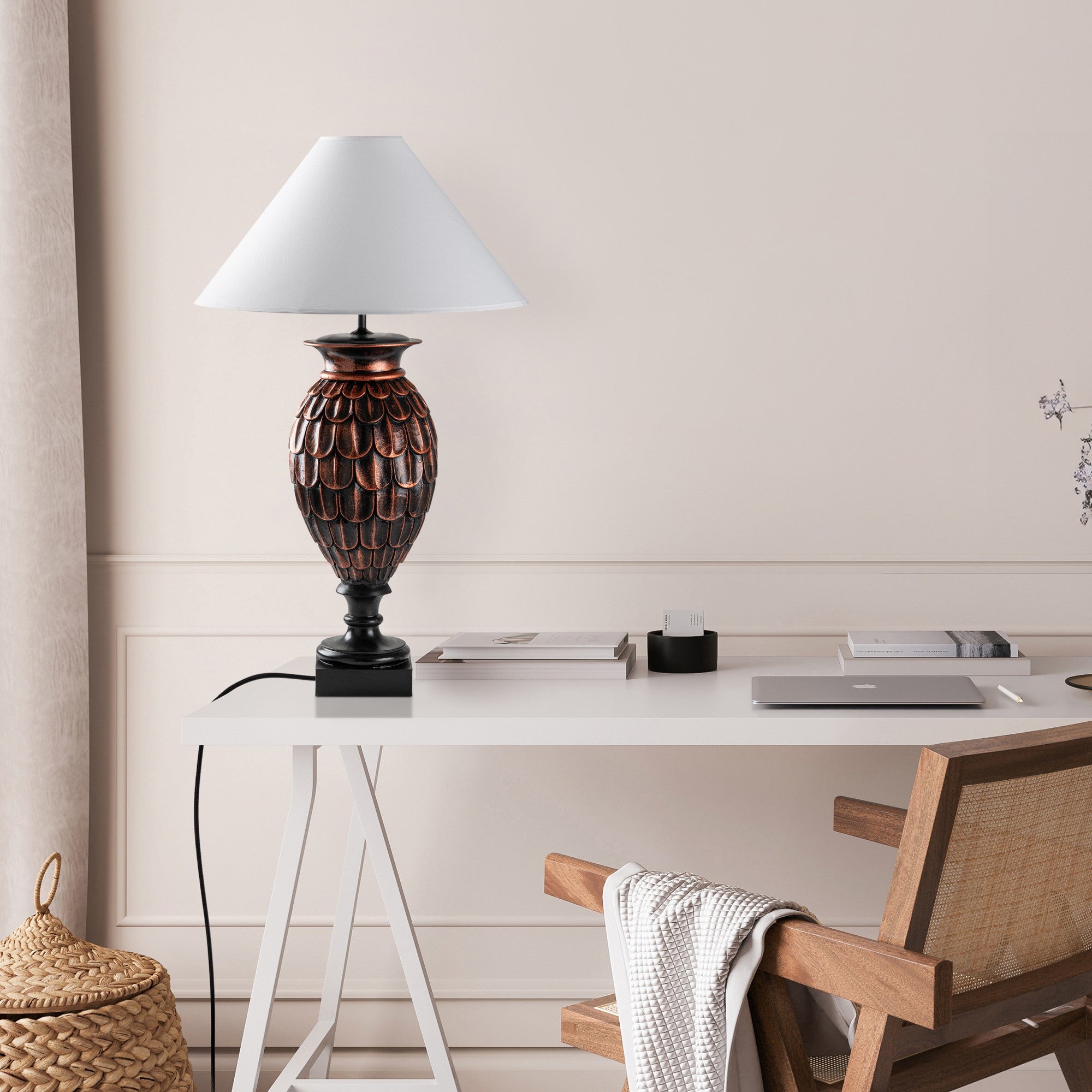 Candeeiro de mesa-Eleganze-Marrom
Branco