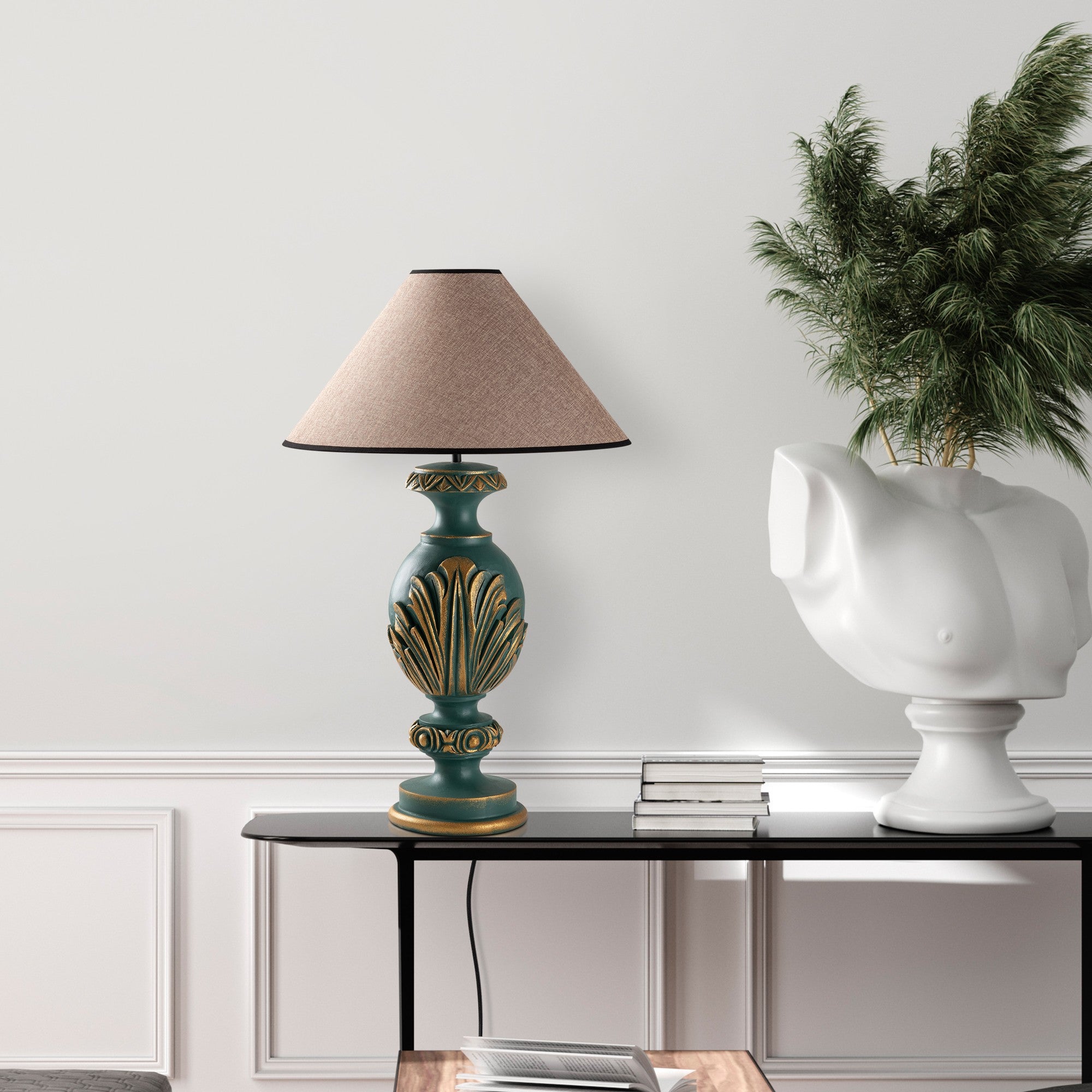 Candeeiro de mesa-Eleganze-Verde
Marrom Claro