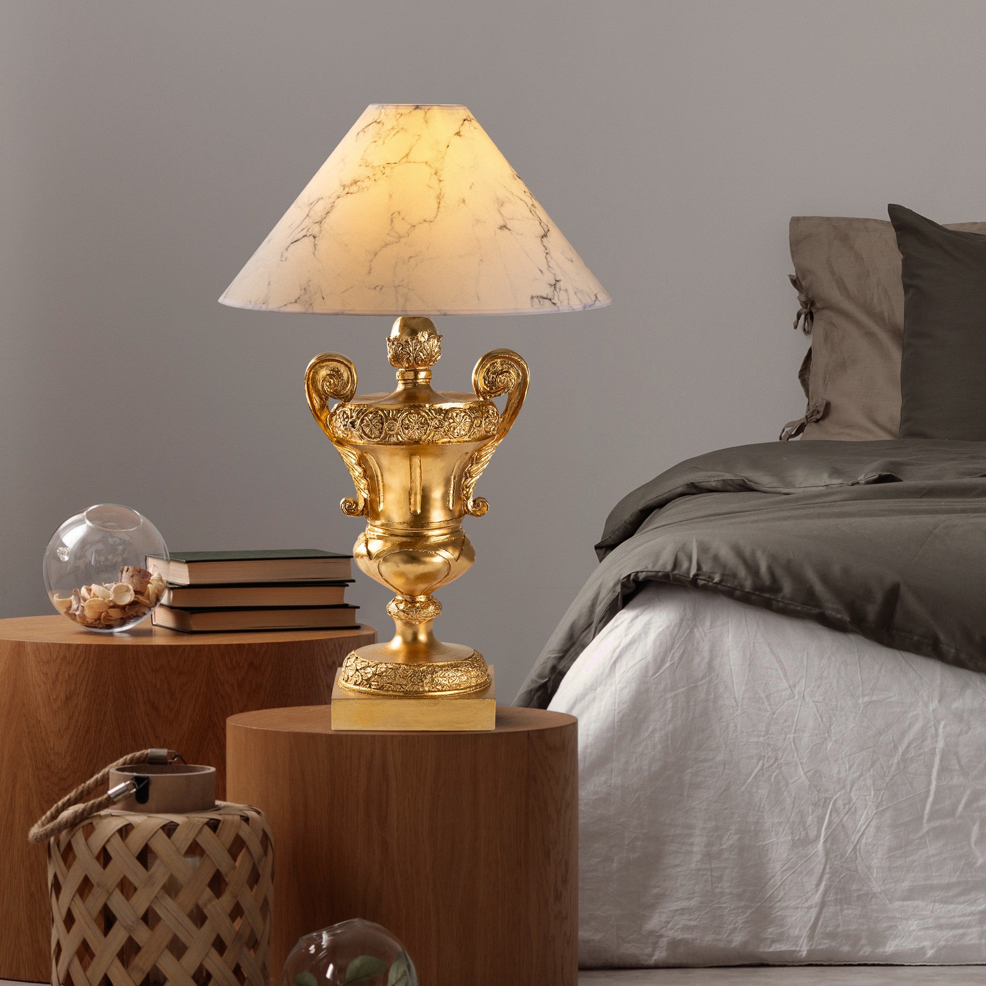 Candeeiro de mesa-Eleganze-Ouro