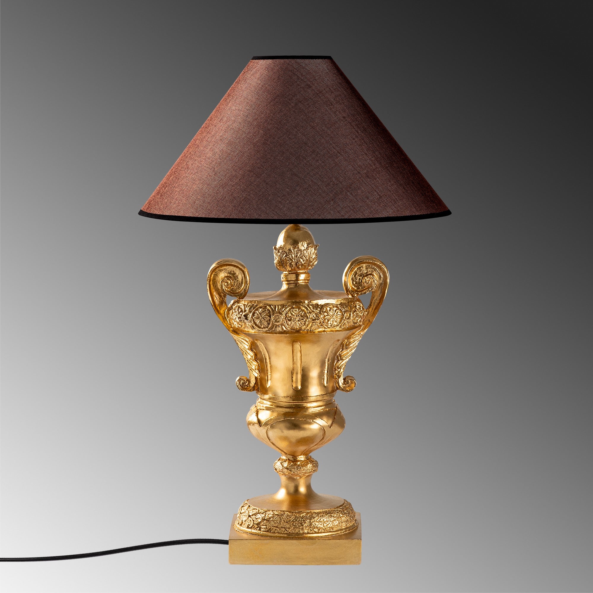 Candeeiro de mesa-Eleganze-Dourado
Marrom