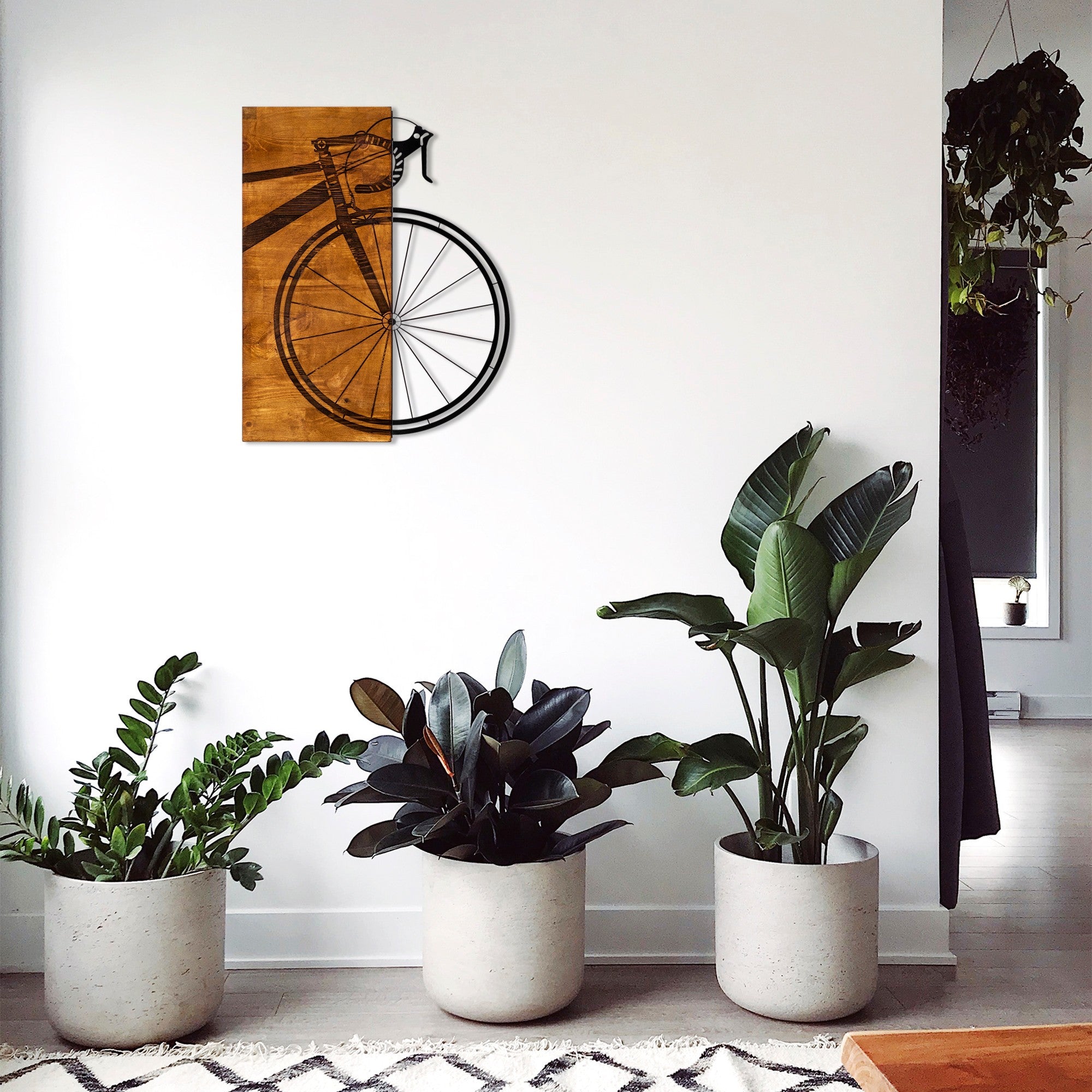 Acessório Decorativo de Parede – 45 x 58 cm – Nogueira e Preto – Madeira e Metal