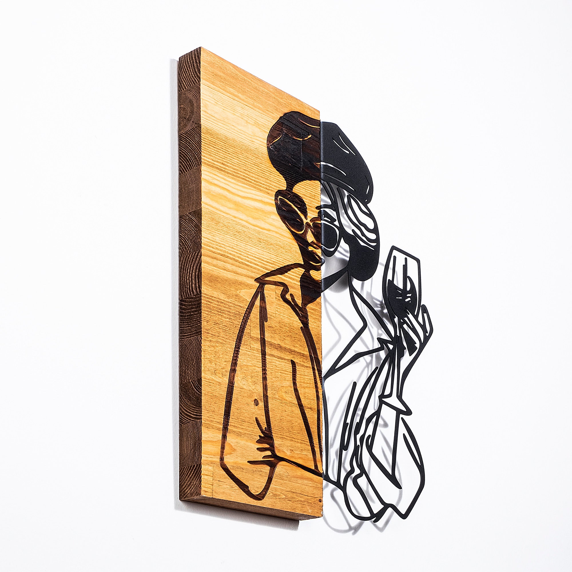 Acessório decorativo de parede – 39 x 3 x 50 cm – Preto e Nogueira clara – Madeira e Metal