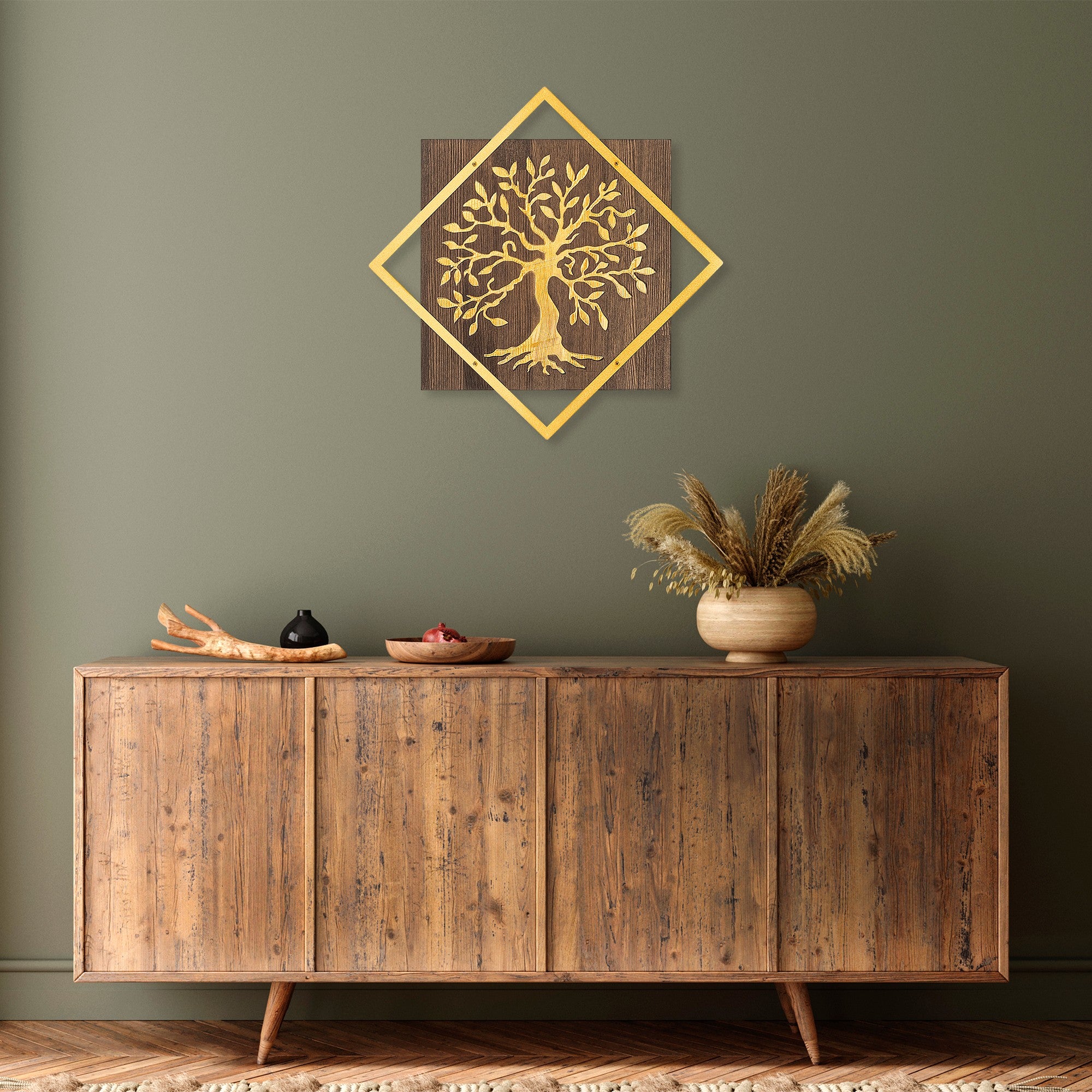 Acessório decorativo de parede em madeira e metal – 54 x 54 cm – nogueira e dourado