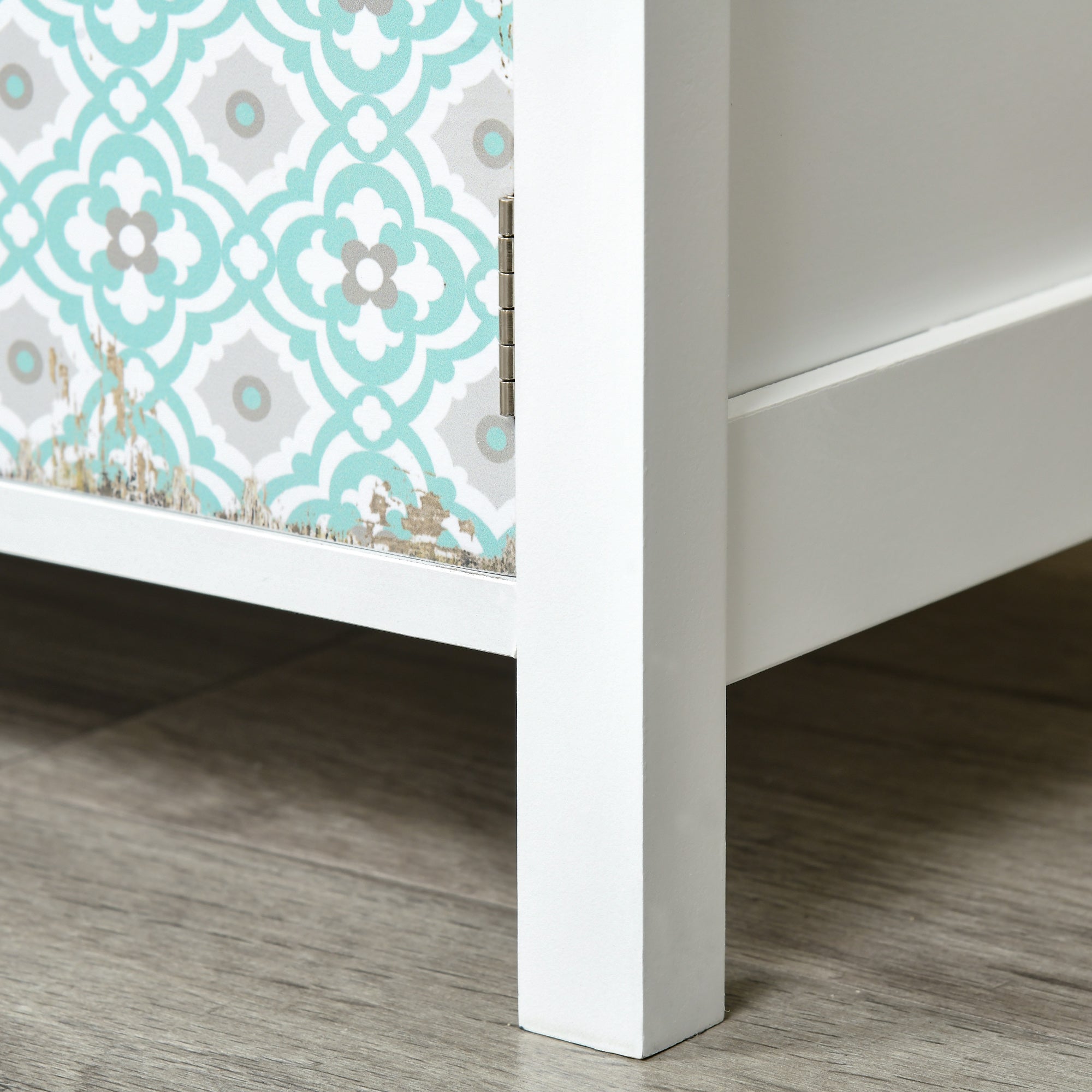 Cómoda Boémia Multicor – 68x34x80 cm – MDF e madeira