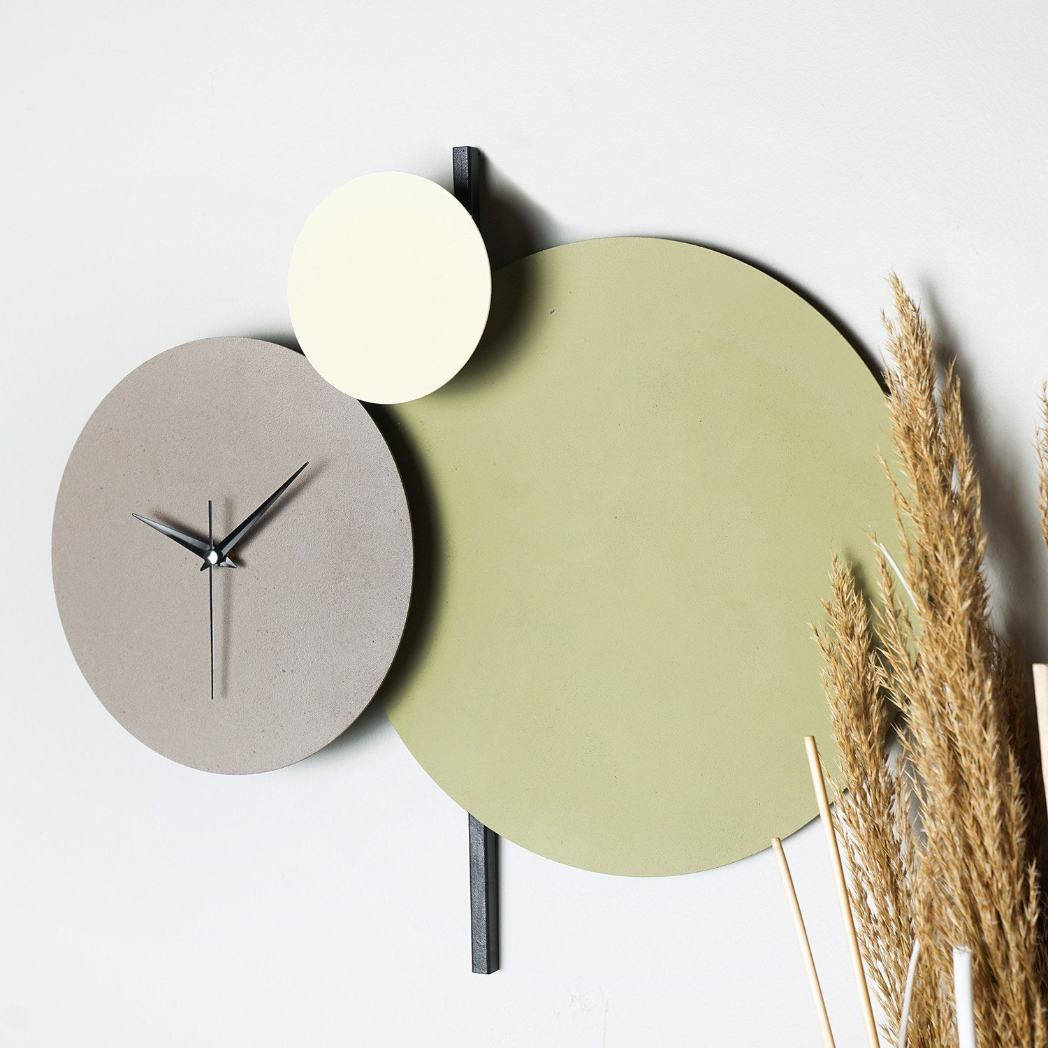 Relógio de Parede Decorativo em Metal - 48cm Diâmetro - Mecanismo Silencioso - Pintado à Mão - Verde/Cinzento/Creme