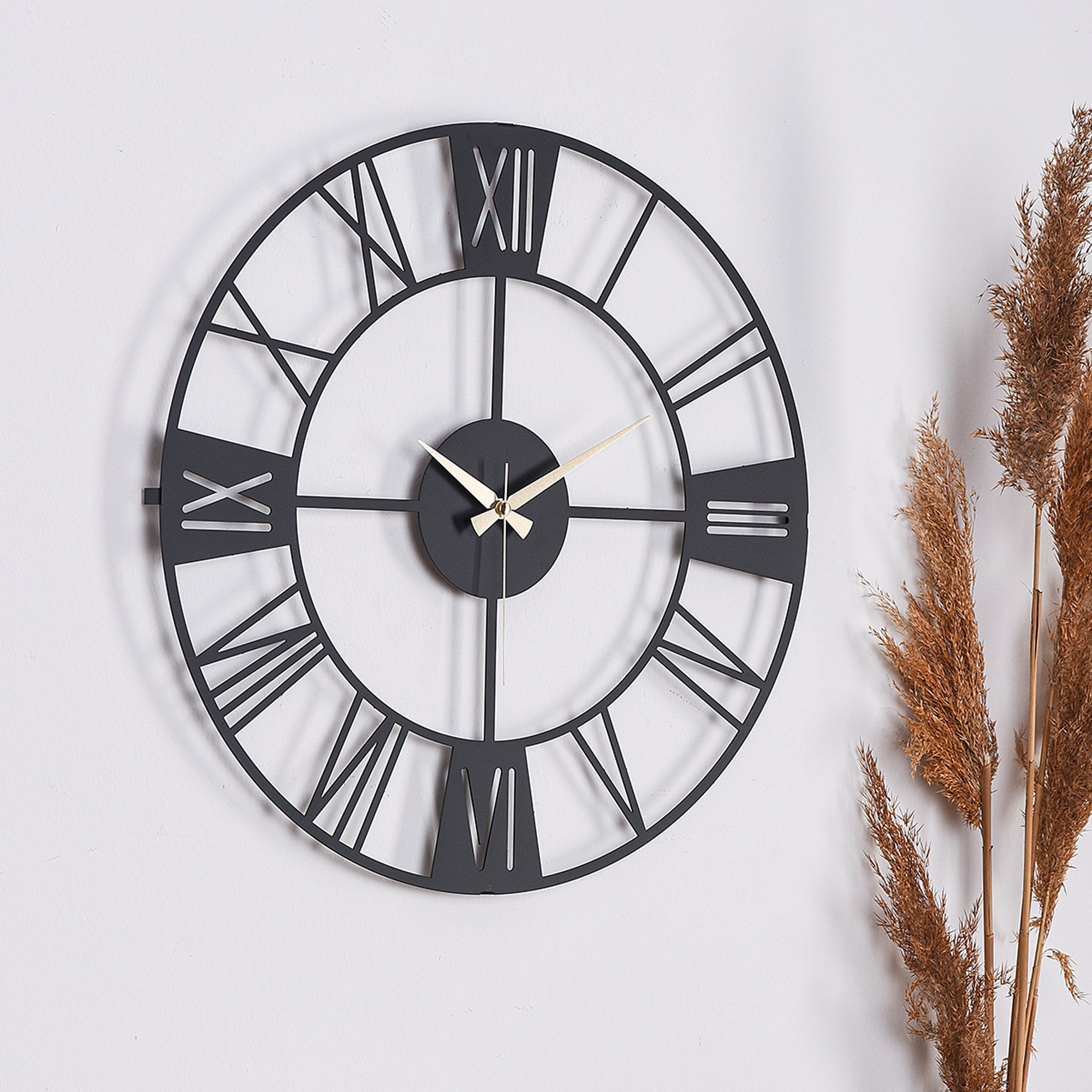 Relógio de Parede Metálico Decorativo Preto 50cm - Mecanismo Silencioso