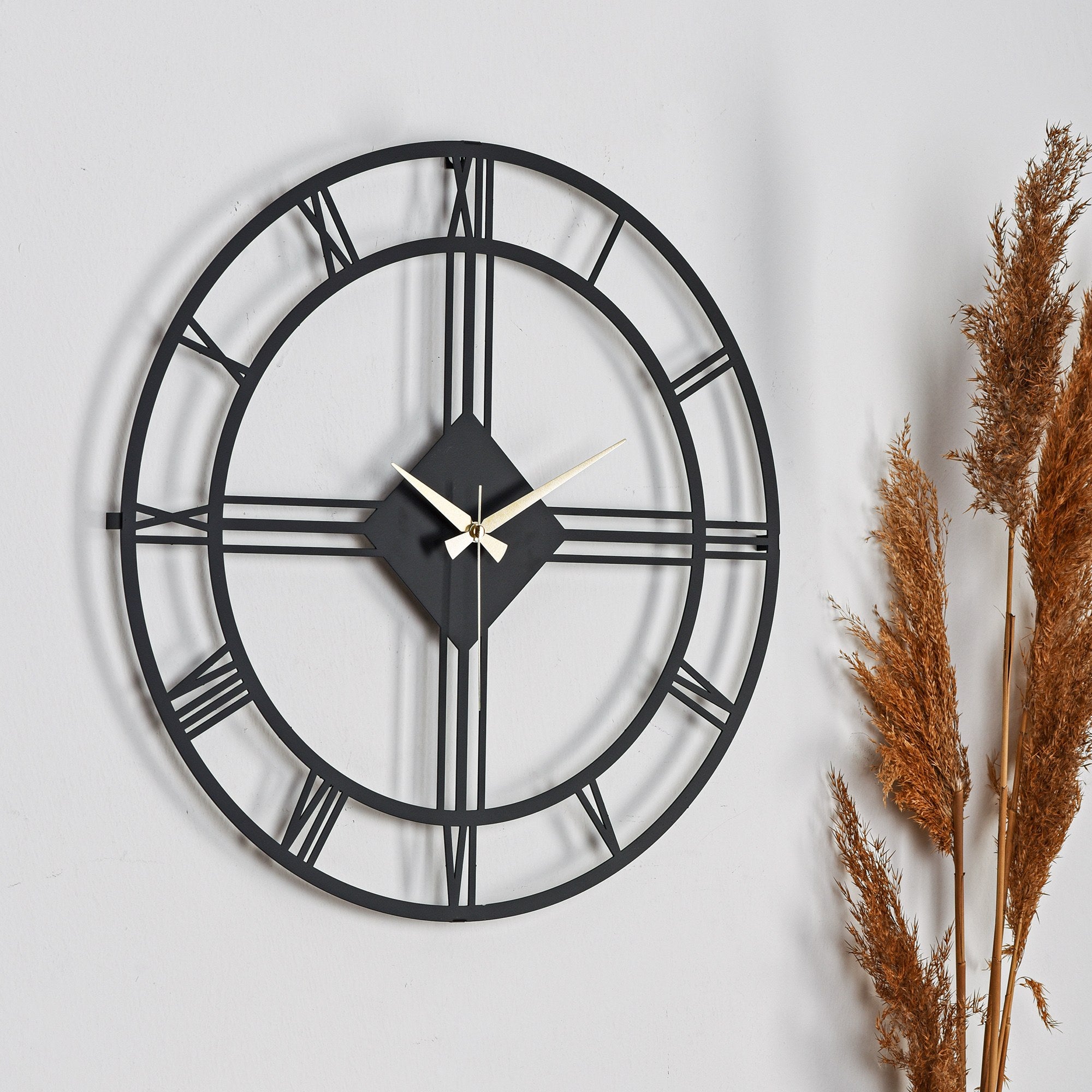 Relógio de Parede Metálico Decorativo Preto 50cm - Mecanismo Silencioso