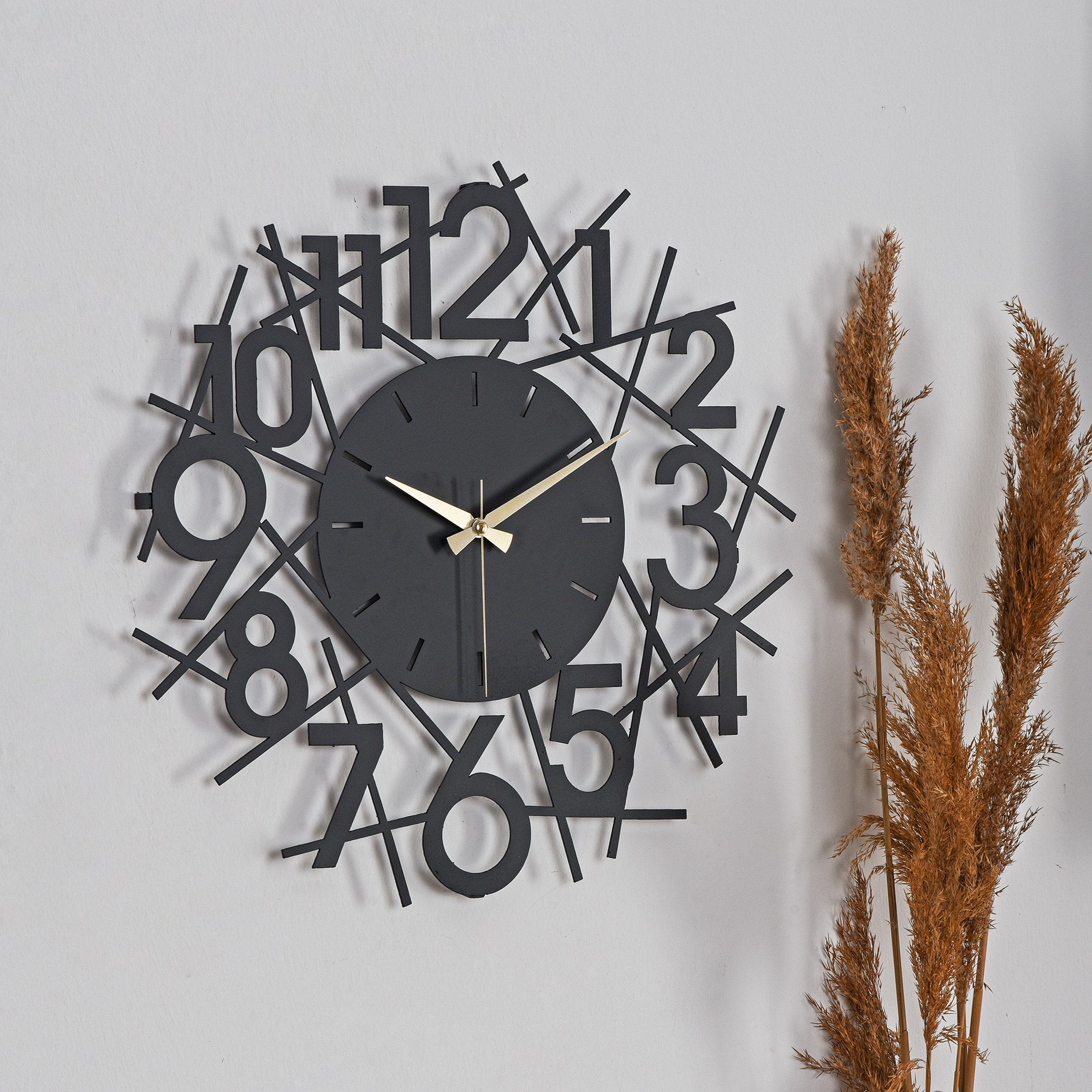 Relógio de Parede Metálico Decorativo Preto 41cm - Mecanismo Silencioso