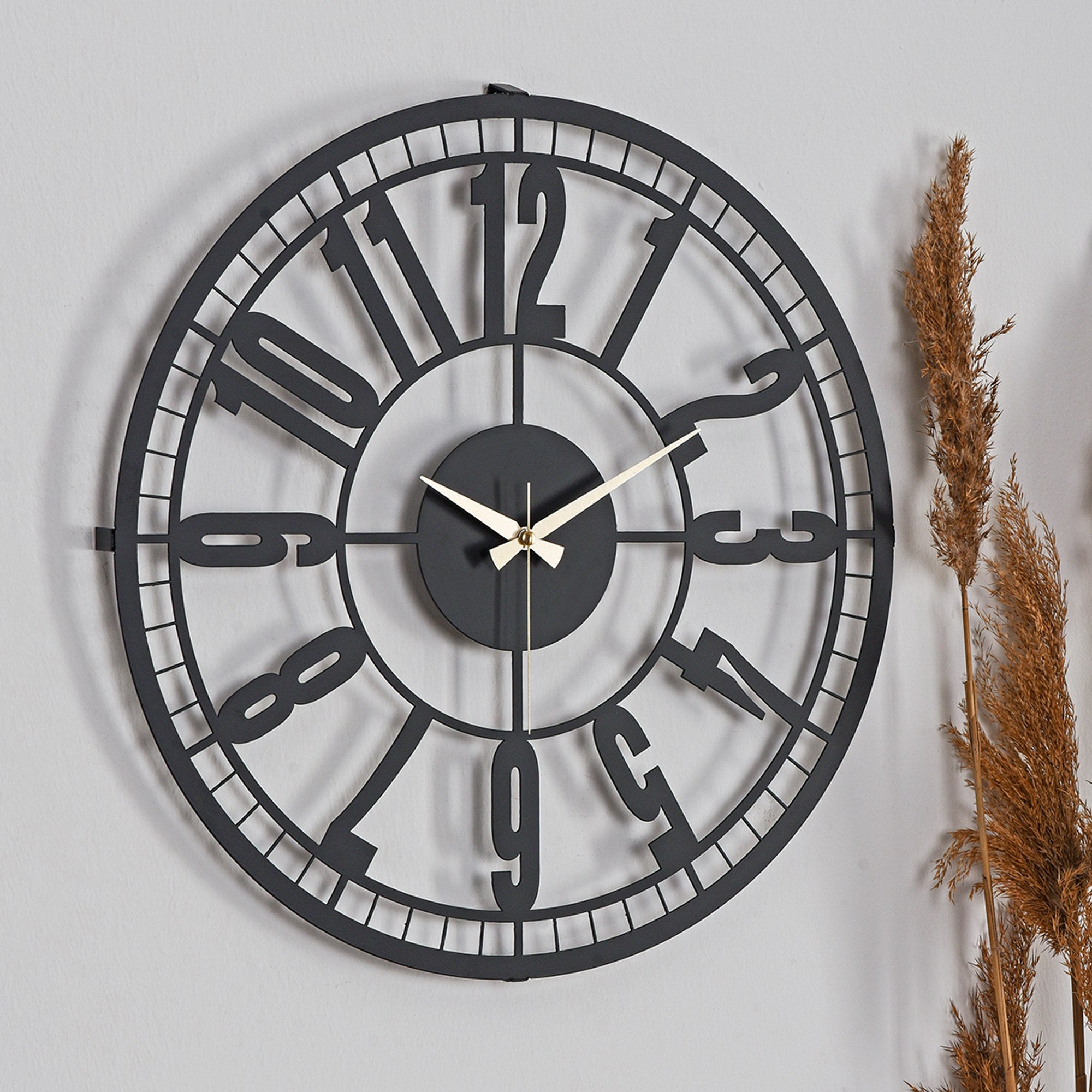 Relógio de Parede Metálico Decorativo Preto 50cm - Mecanismo Silencioso