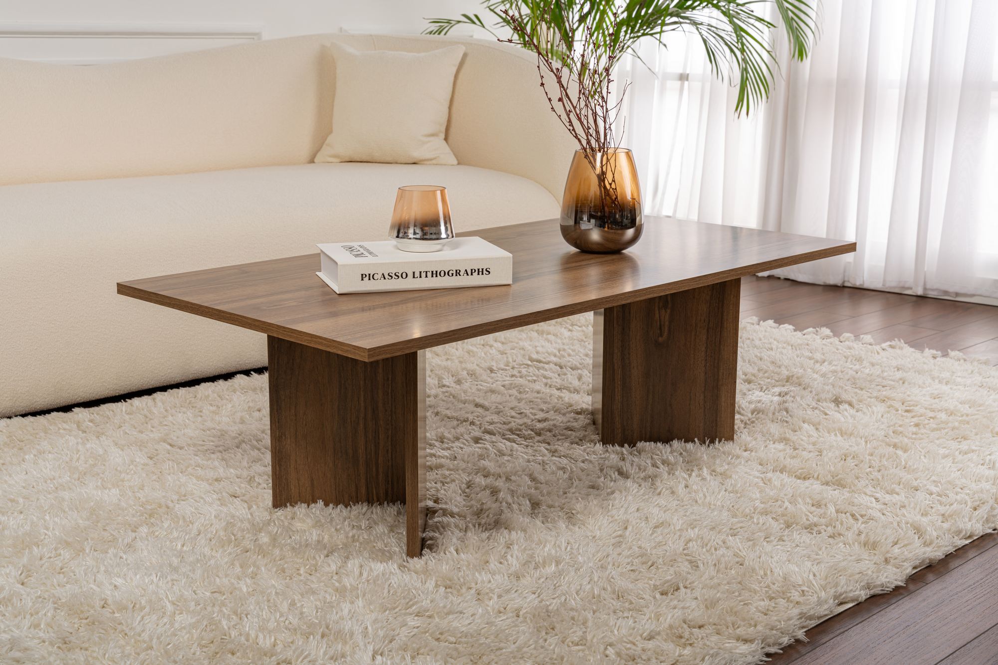Mesa de Centro Elegante em Nogueira, 119 x 60 x 40 cm | Painel de Partículas 100% Revestido em Melamina, 18 mm de Espessura | Perfeita para Salas de Estar Modernas e Espaços Aconchegantes
