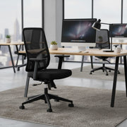 Cadeira de Escritório Ergonómica Preta com Tecido Mesh Anti-Transpiração e Rodas Silenciosas - Suporta até 120kg