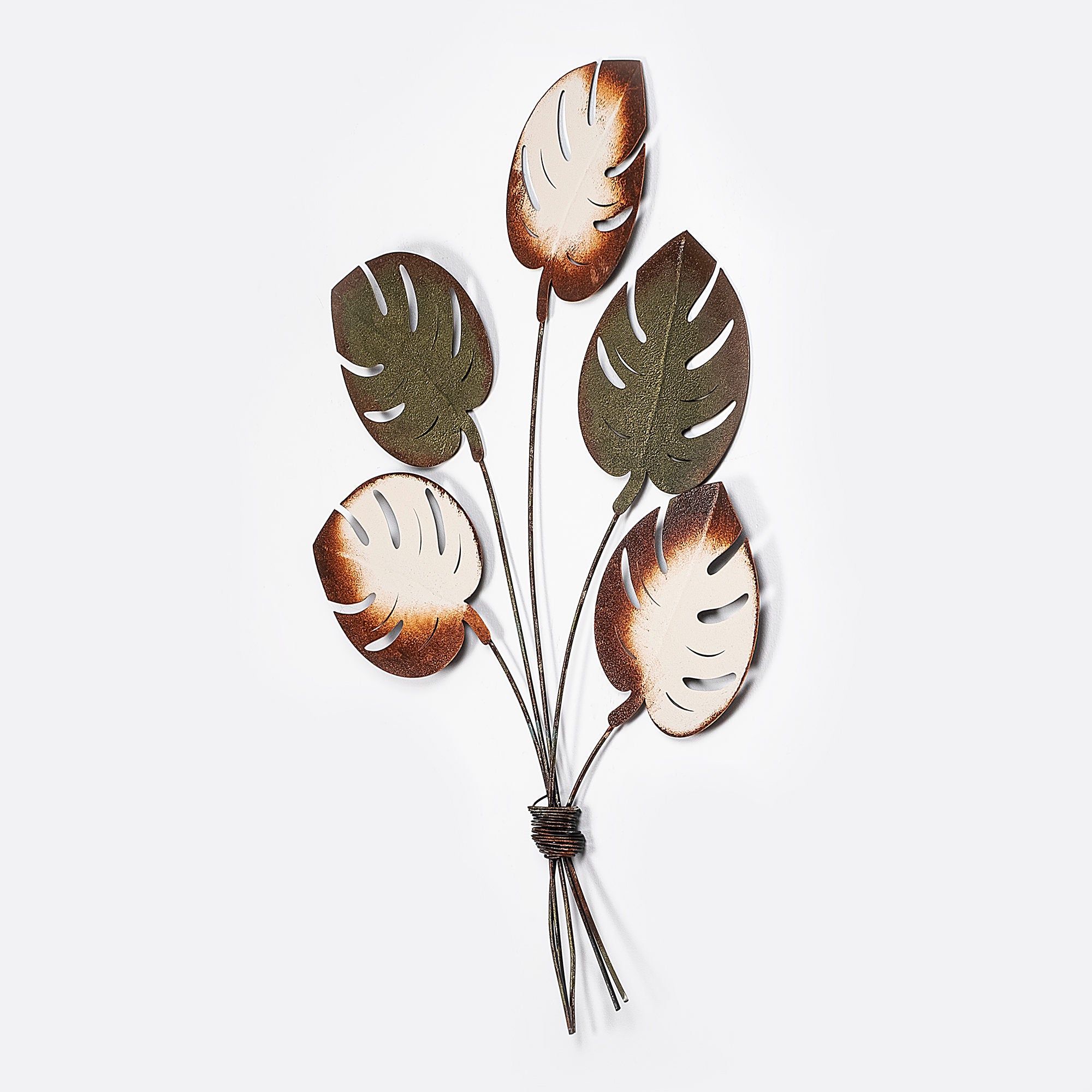 Arte de Parede Monstera v2 - Decoração Metálica Multicolor 67x100cm para Interiores Modernos