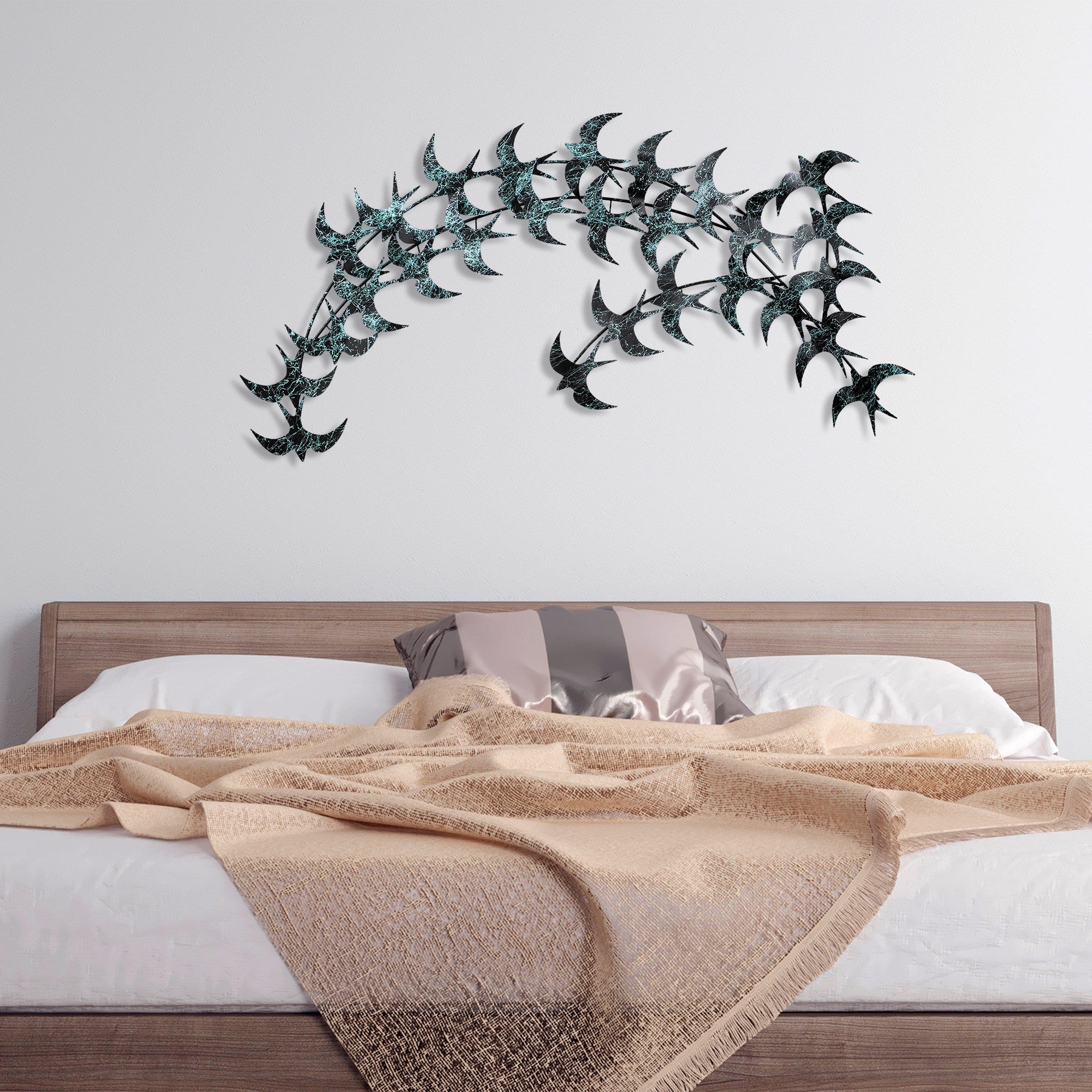 Acessório Decorativo de Parede Kirlangic Azul - Metal Artesanal 75x136cm para Transformar o Seu Espaço