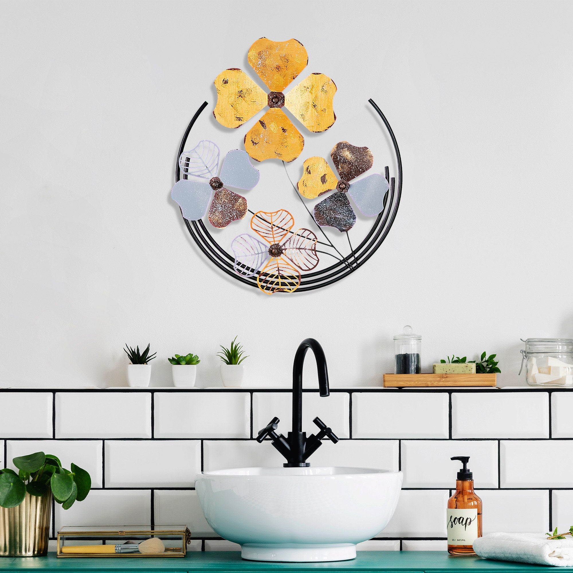 Arte de Parede Metálica Decorativa Shihezi 2 - Peça Artesanal Multicolor 50x50cm para Decoração de Interiores