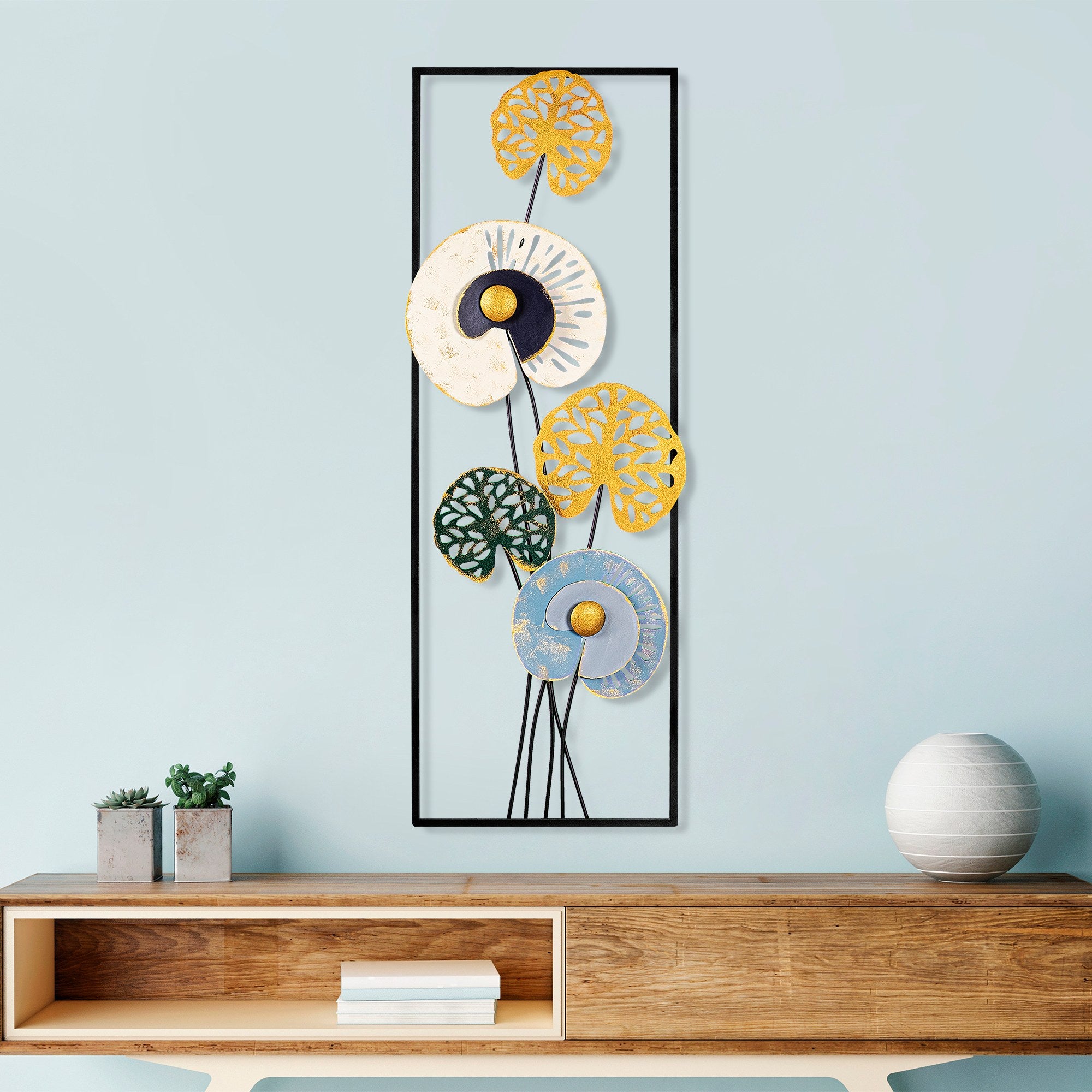 Acessório Decorativo de Parede em Metal - Videira Multicolor 32x90cm Artesanal