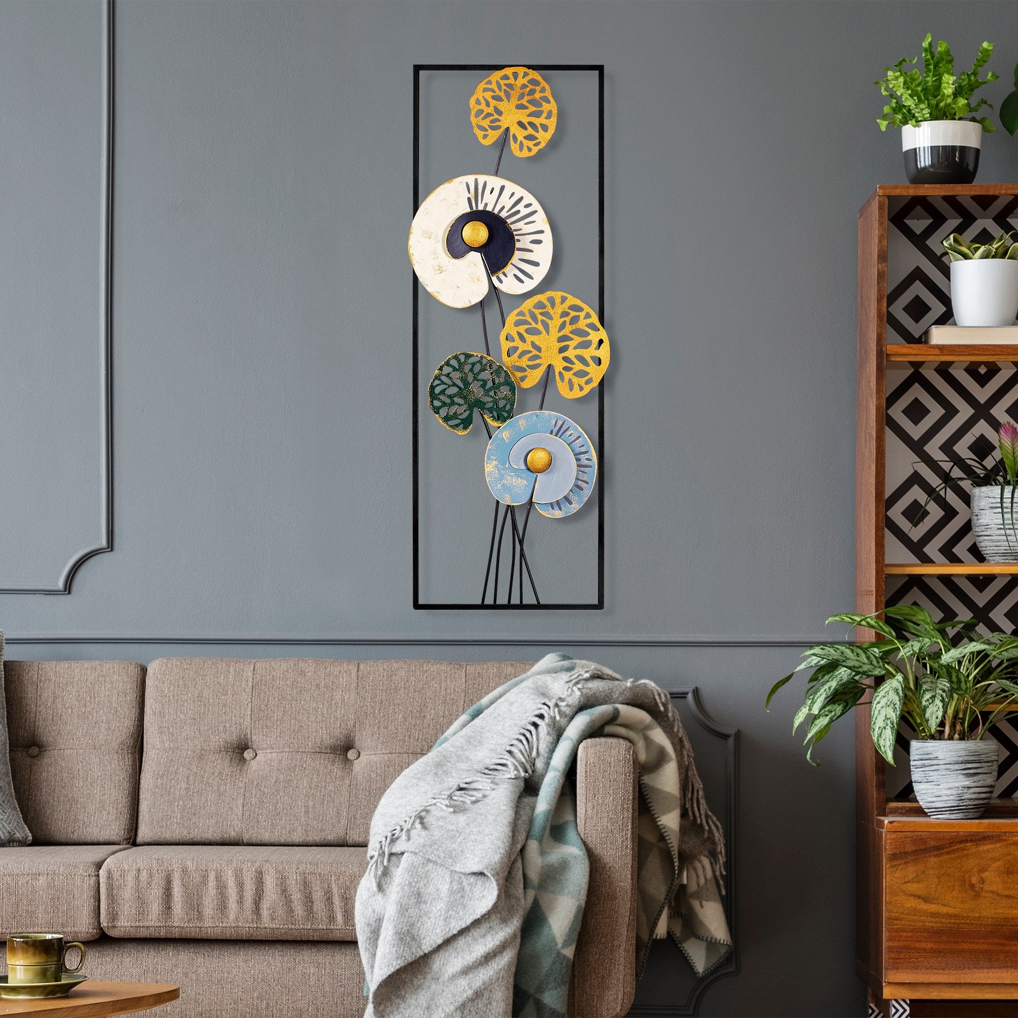 Acessório Decorativo de Parede em Metal - Videira Multicolor 32x90cm Artesanal