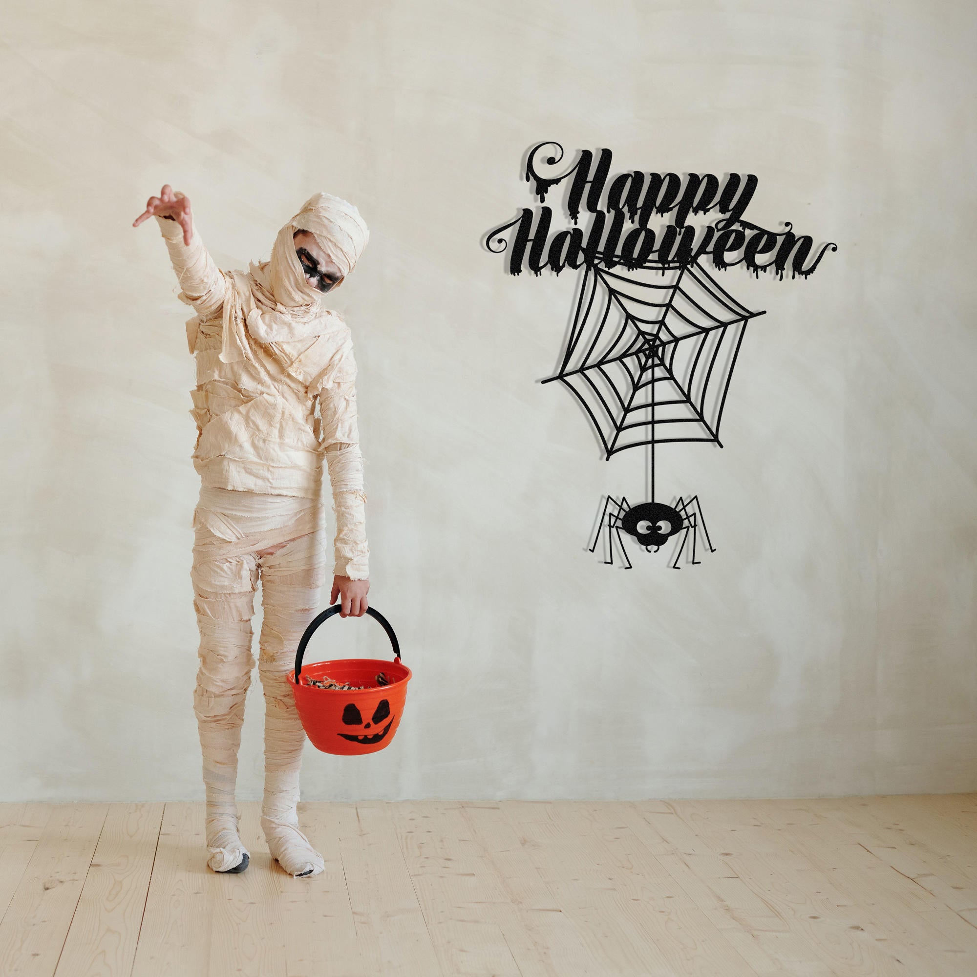 Acessório Decorativo de Parede Halloween 3 em Metal Preto - 60x73cm