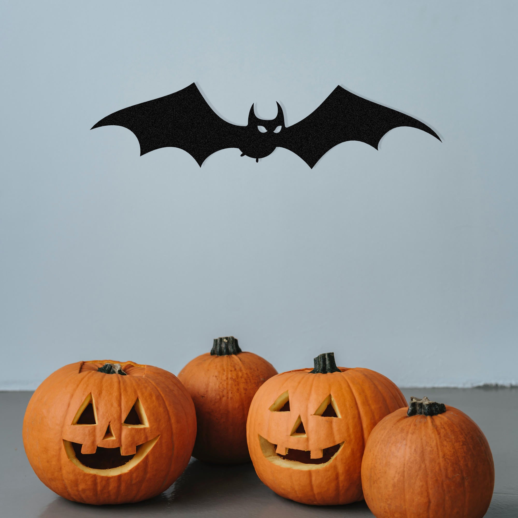 Acessório Decorativo de Parede Halloween 12 em Metal Preto - 70x17cm
