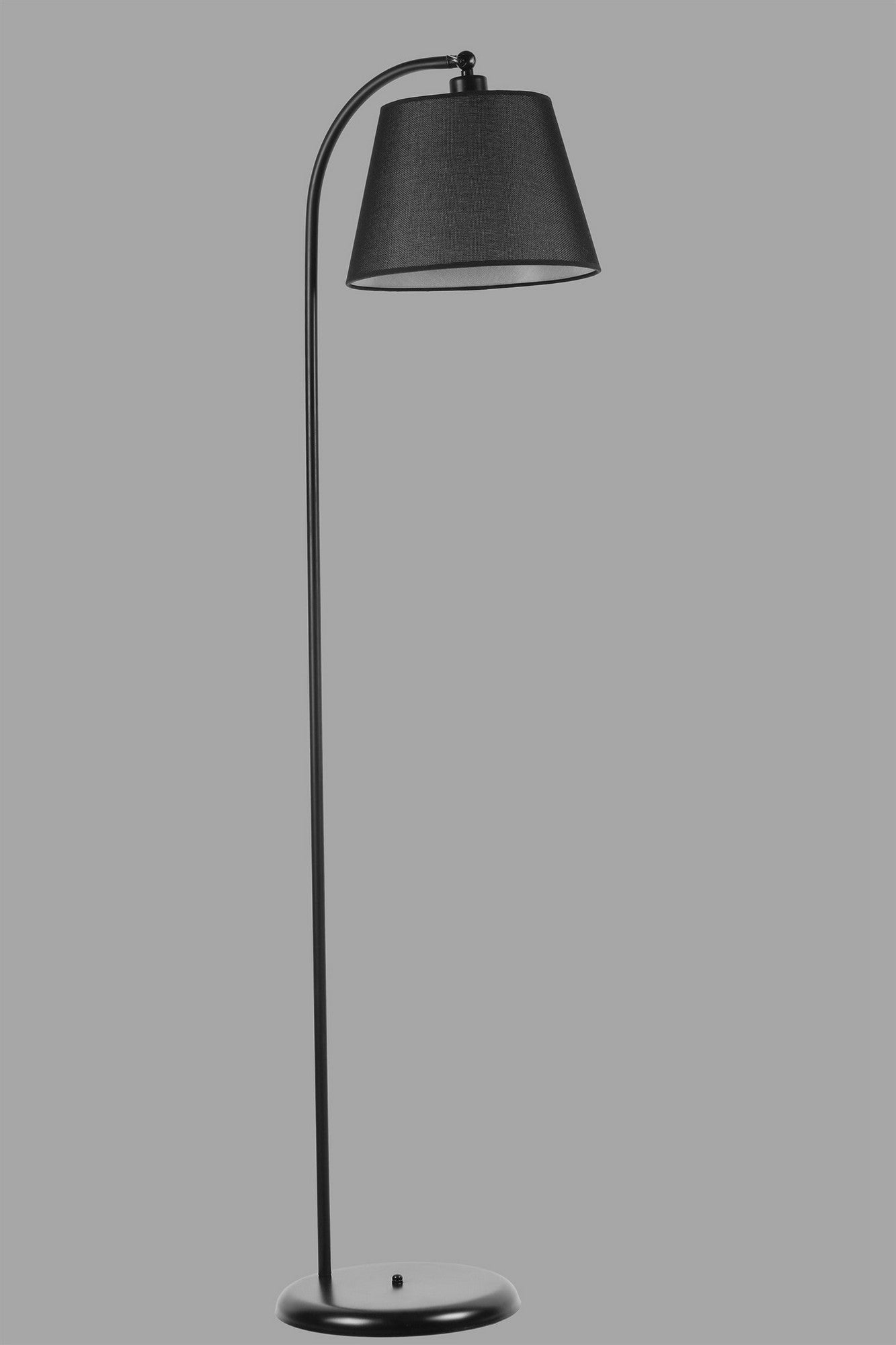 Candeeiro de Pé – 154 cm – Preto – Metal