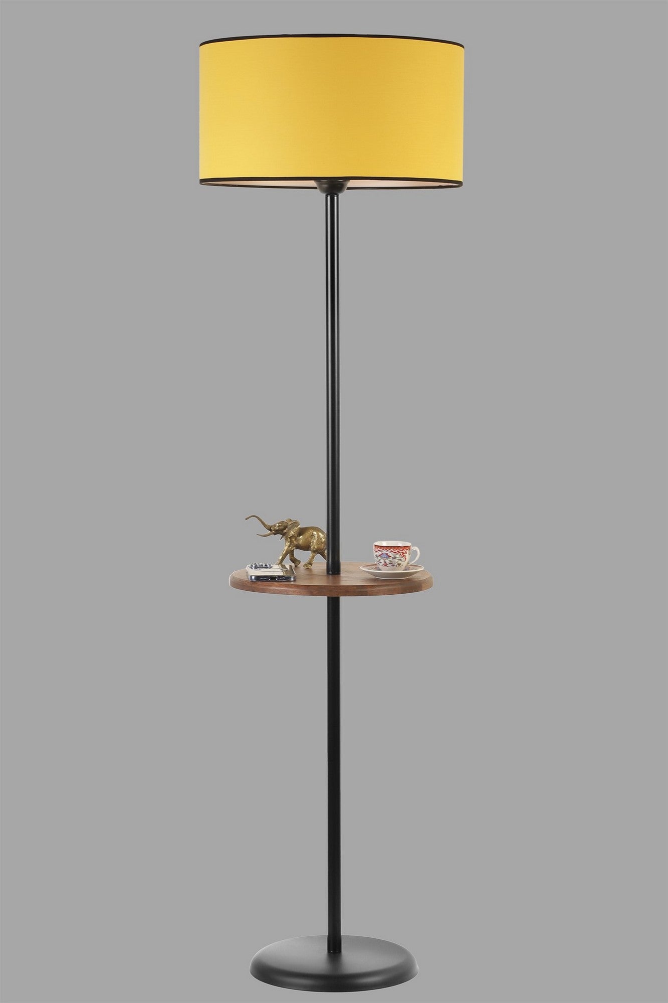 Candeeiro de Pé – 160 cm – Preto e Mostarda – Metal e Faia