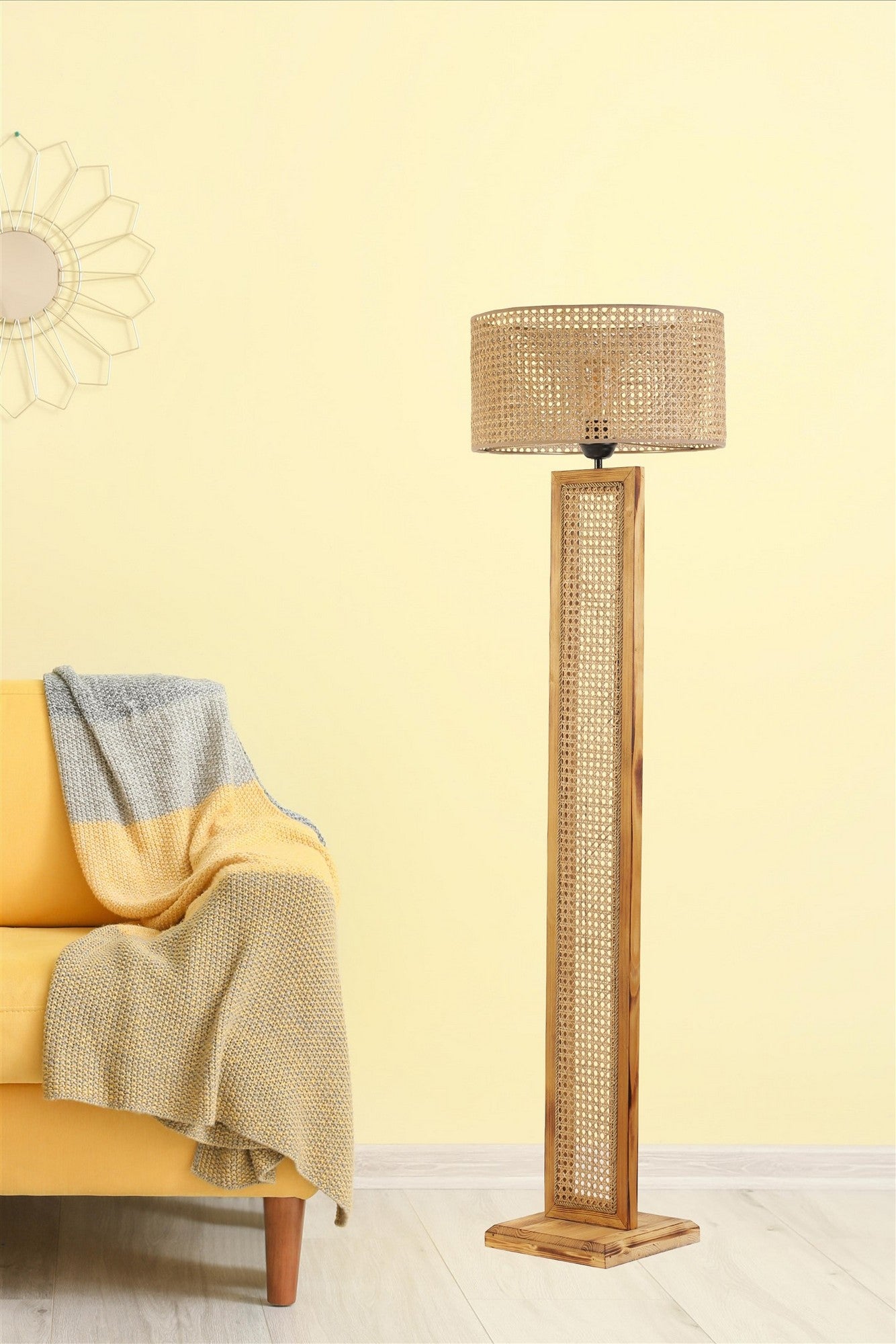 Candeeiro de Pé – 150 cm – Bege – Madeira de Fir