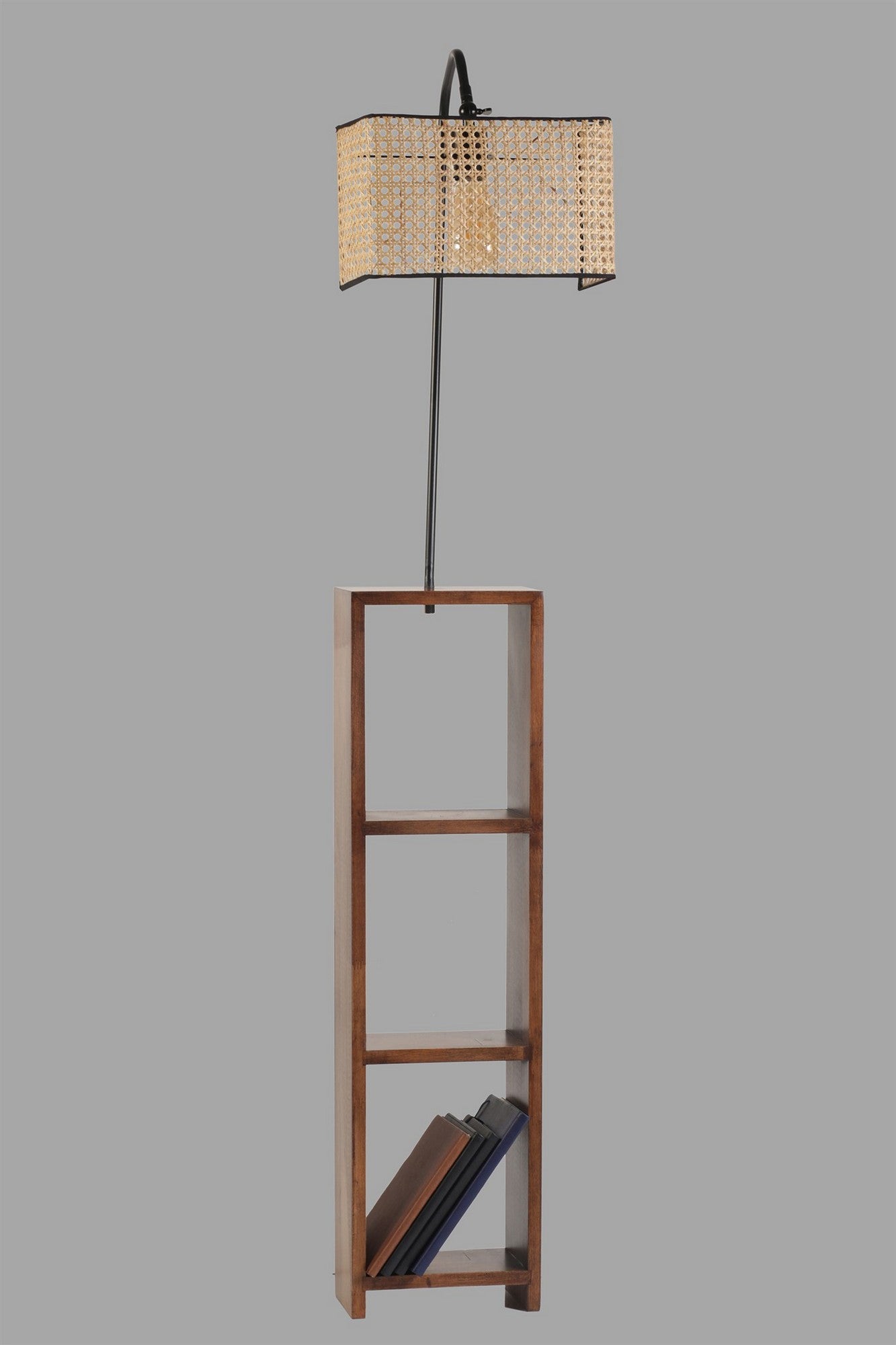 Candeeiro de Pé com Prateleiras - 24 cm x 13 cm - Preto e Rattan