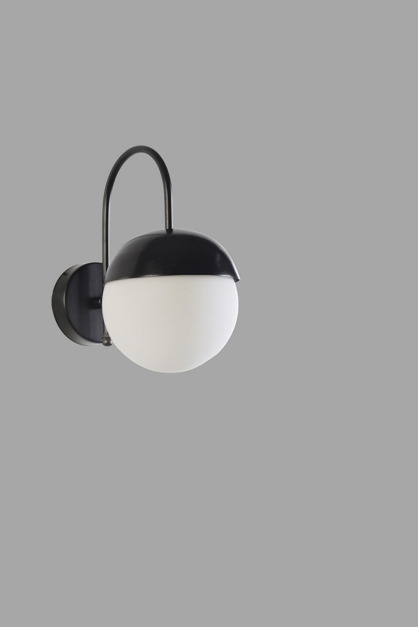 Luminária de parede-Kure-Preto