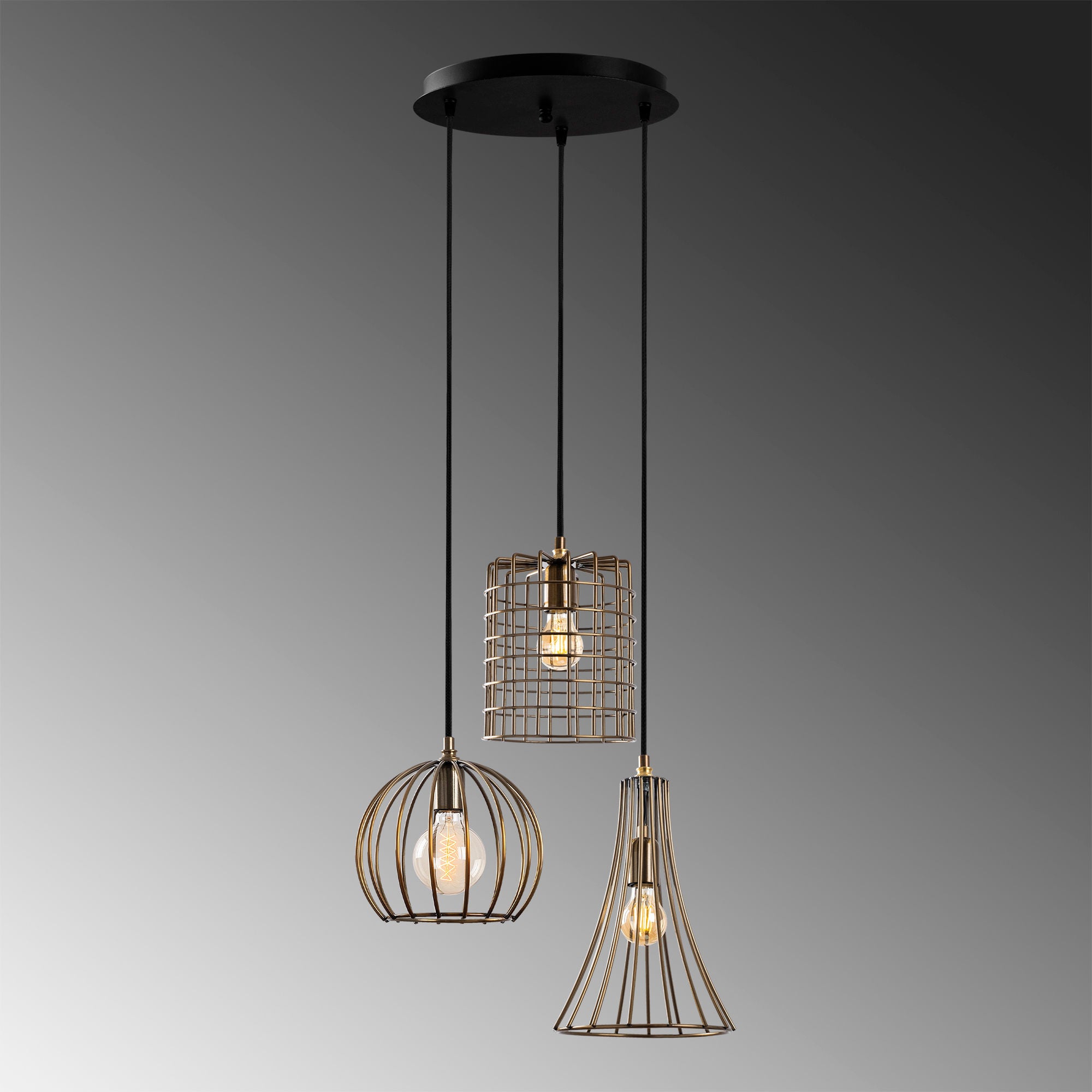 Candeeiro de Teto elegante de cobre, altura ajustável 52 x 41 x 49-129 cm, corpo e base de metal, 3 soquetes E27, acabamento antigo, perfeito para espaços modernos