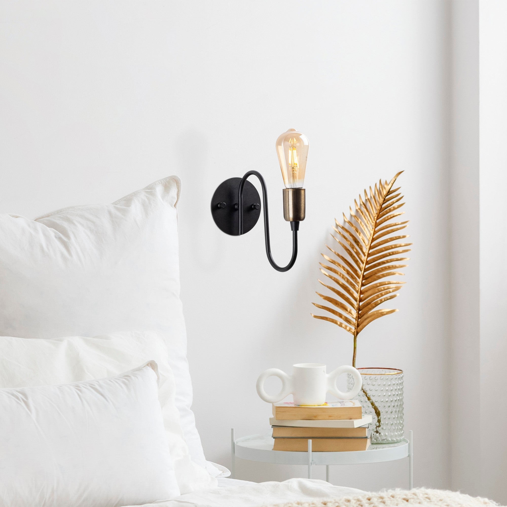 Candeeiro de Parede Industrial, Corpo em Metal Preto e Antigo, 12 x 26 x 20 cm | Soquete E27, Máx. 40 W, IP20 | Iluminação Elegante para Espaços Modernos