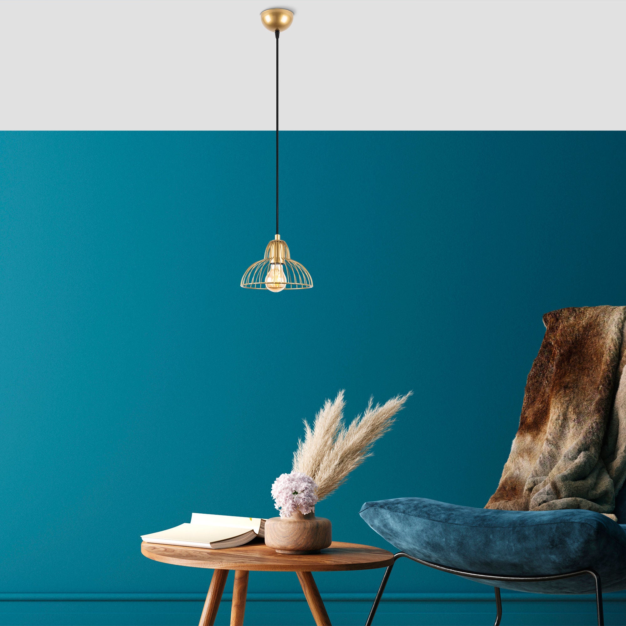 Candeeiro de Teto Dourado Elegante, Corpo em Metal, 20 x 20 x 114 cm | Altura Ajustável, Soquete E27, Design Moderno e Glamouroso | Perfeito para Salas de Estar e Salas de Jantar