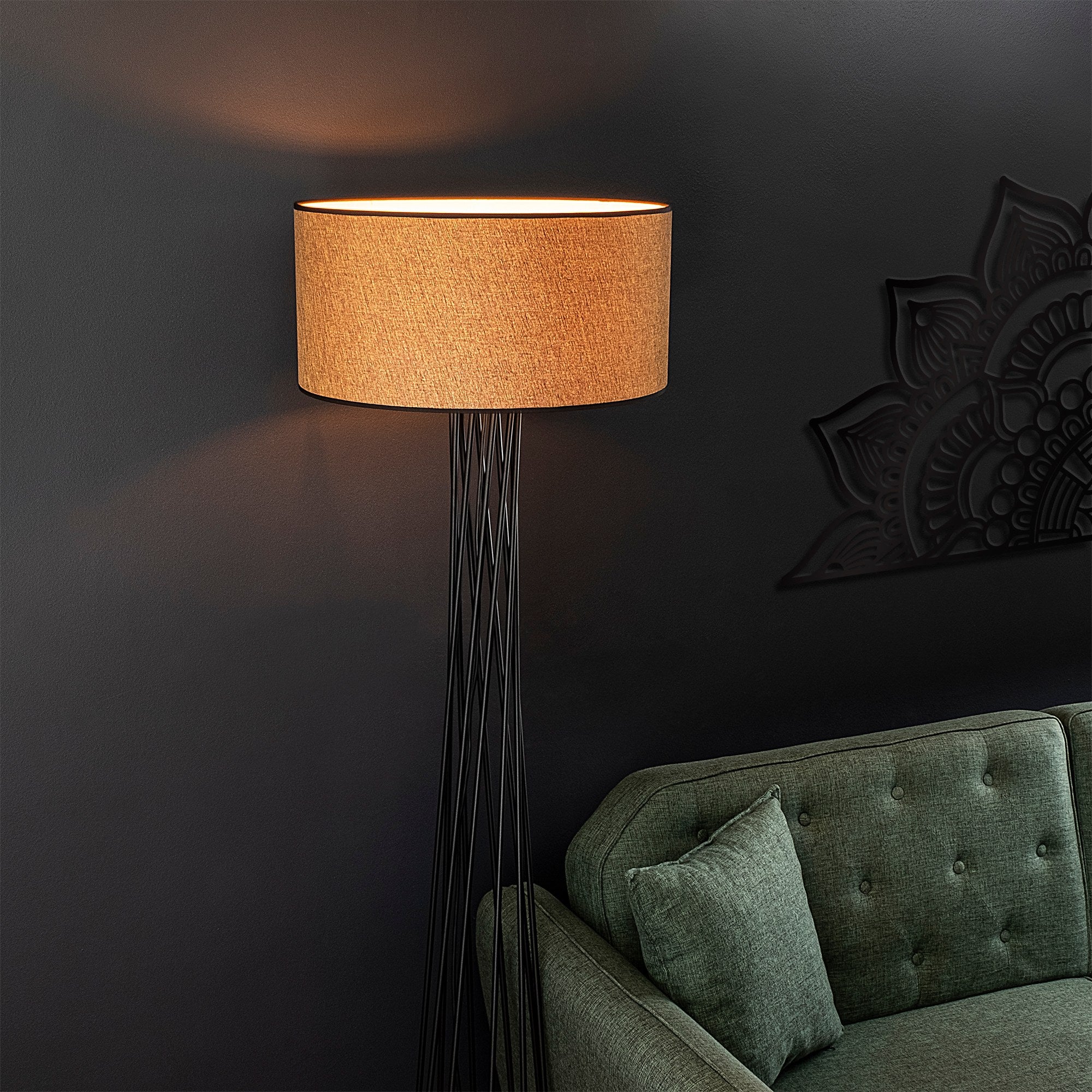 Candeeiro de Pé elegante com corpo de metal, acabamento marrom, 50 cm de largura x 175 cm de altura | Soquete E27, 40 W máx., cabo de 200 cm, interruptor liga/desliga | Perfeito para decoração moderna