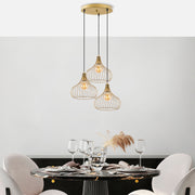 Candeeiro de Teto Dourado Elegante, Corpo em Metal, 47 x 47 x 120 cm | Altura Ajustável, 3 Soquetes E27, Design Moderno e Glamouroso | Perfeito para Salas de Estar e Salas de Jantar