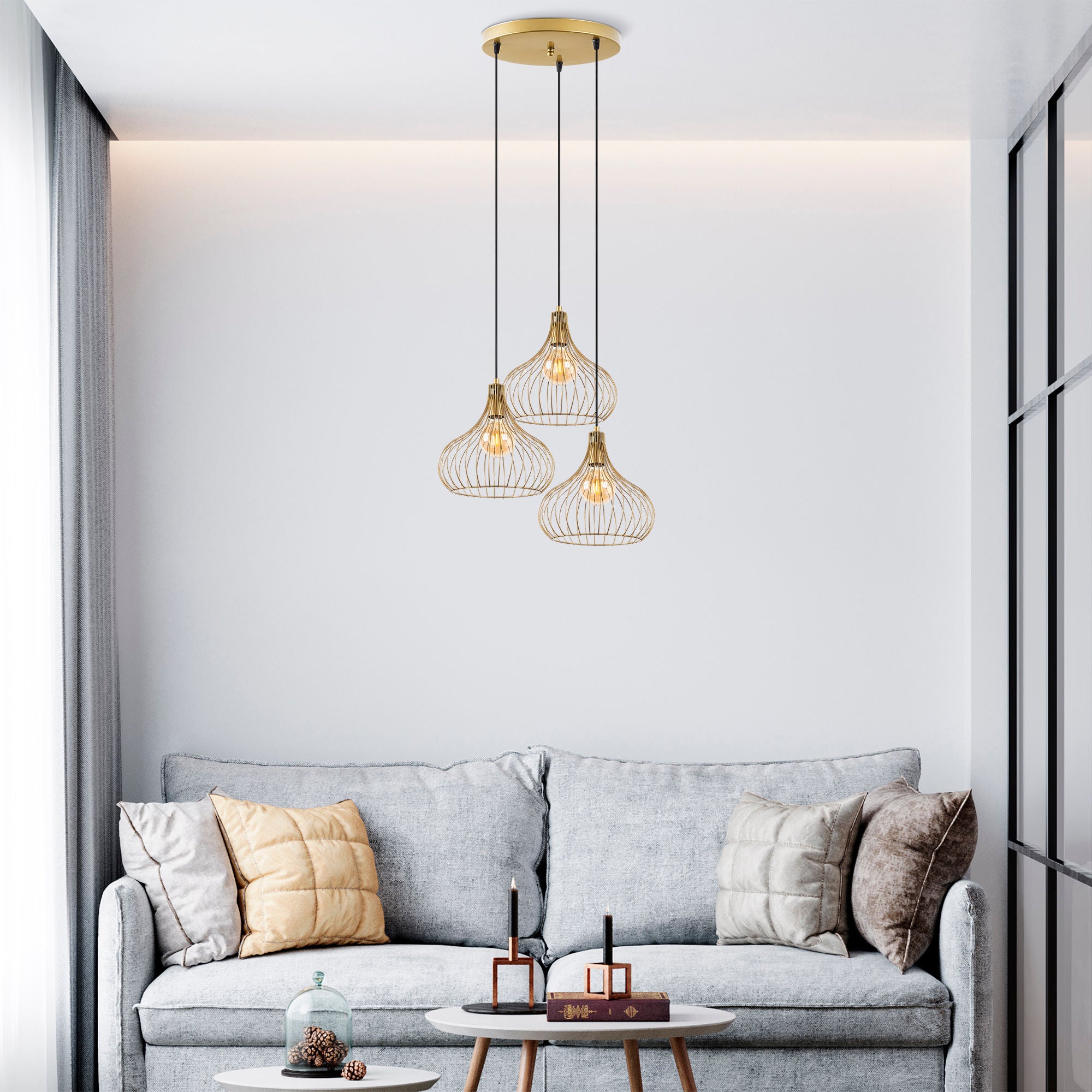 Candeeiro de Teto Dourado Elegante, Corpo em Metal, 47 x 47 x 120 cm | Altura Ajustável, 3 Soquetes E27, Design Moderno e Glamouroso | Perfeito para Salas de Estar e Salas de Jantar