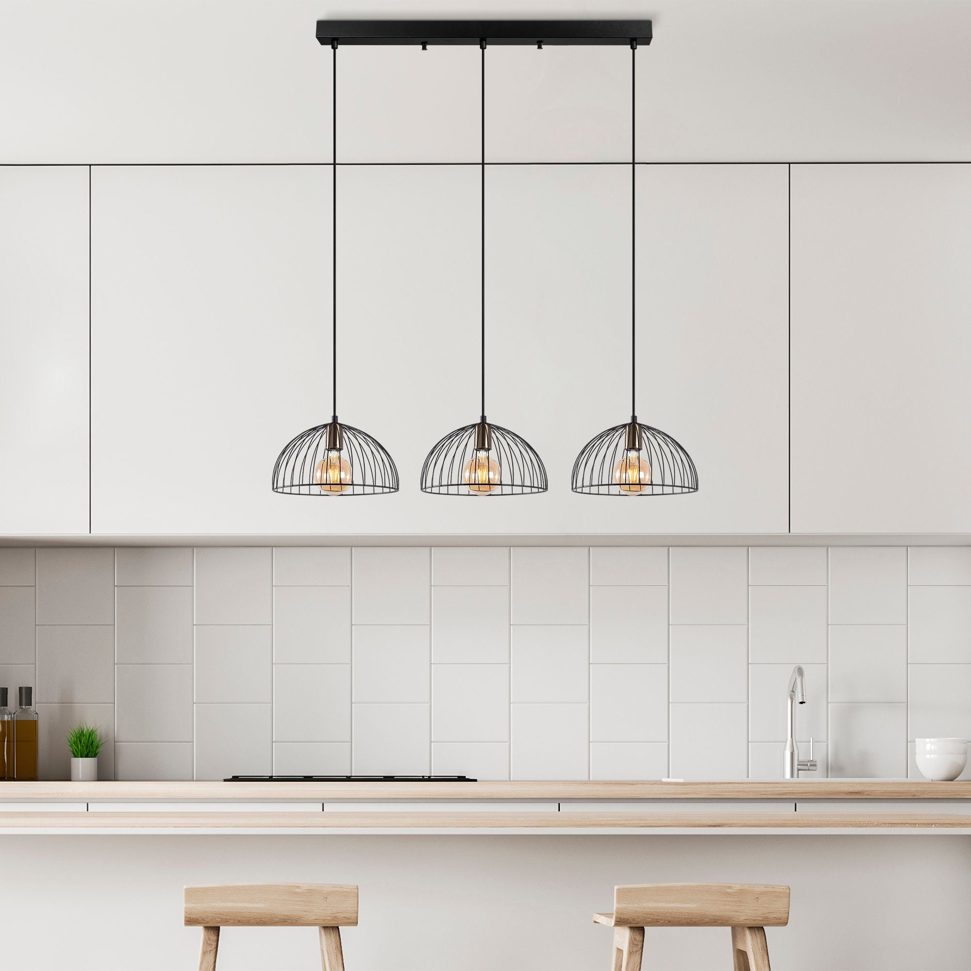 Candeeiro de Teto Industrial com Corpo em Metal, Acabamento Preto e Antigo, 101 x 31 x 105 cm | Altura Ajustável, 3 Soquetes E27, Perfeito para Espaços Modernos