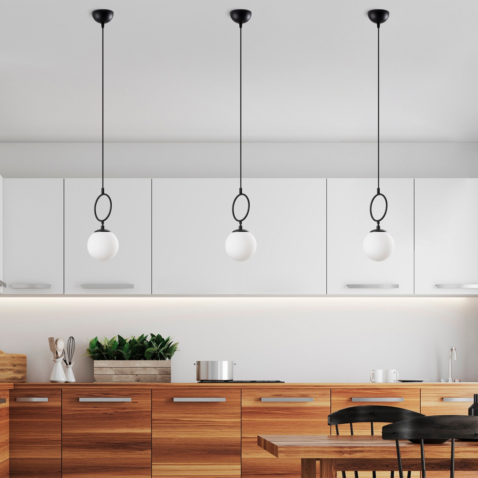 Candeeiro de Teto Preto Elegante, Corpo em Metal, 15 cm de Largura, Altura Ajustável (41-127 cm), Soquete E14, IP20 | Perfeito para Decoração e Iluminação Moderna