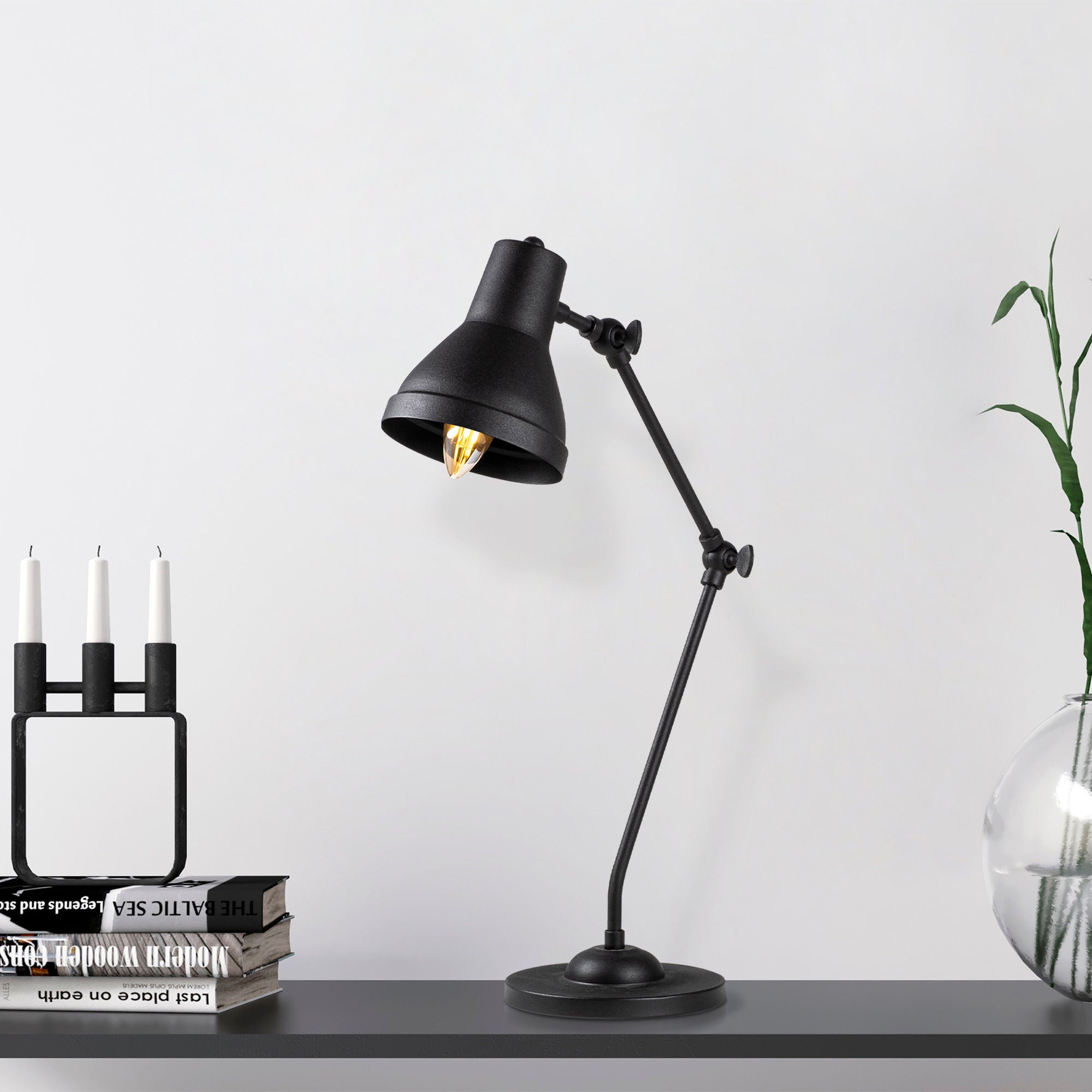 Candeeiro de Mesa Moderna com Corpo em Metal, Preta e Dourada, 16 x 27 x 55 cm | Soquete E14, 40 W máx., Cabo de 200 cm, Design Industrial Elegante para Casa e Escritório
