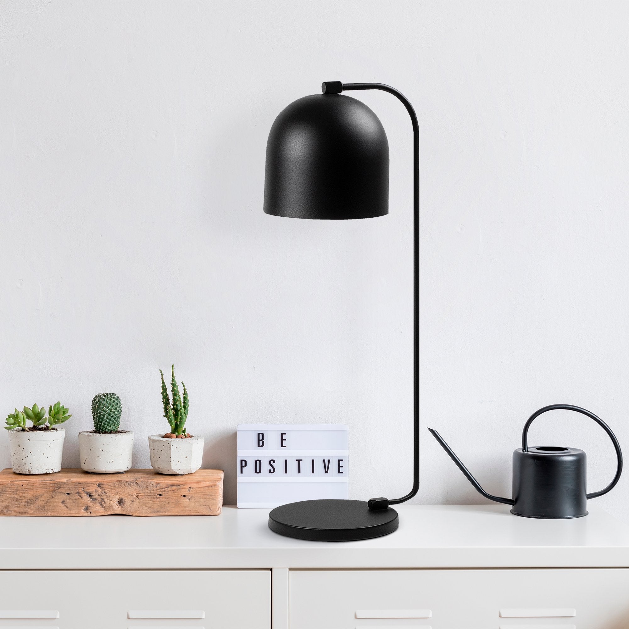 Candeeiro de Mesa Preta Moderna, Corpo em Metal, 17 x 22 x 60 cm | Soquete E14, 40 W Máx., IP20 | Design Industrial e Escandinavo Elegante para Casa e Escritório