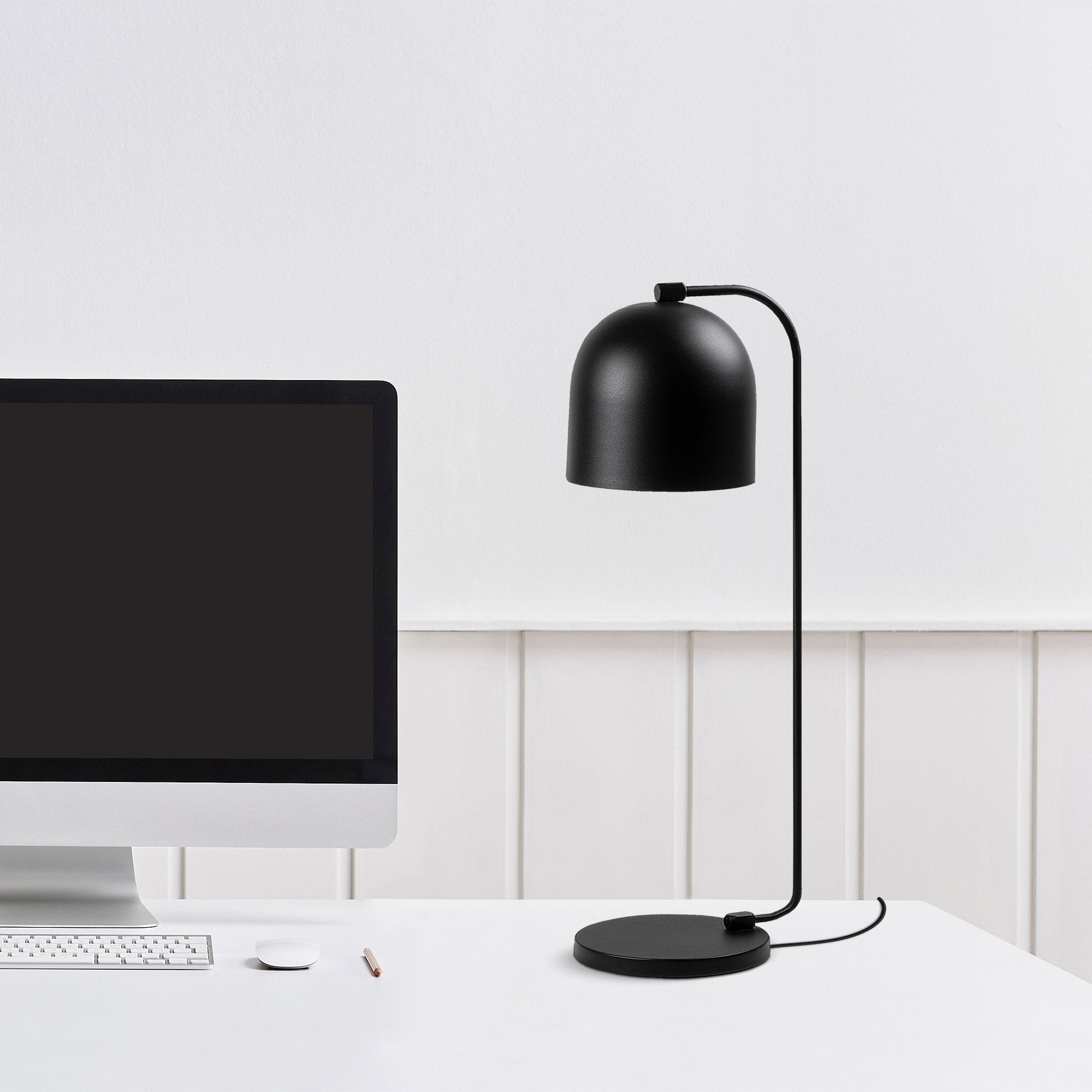 Candeeiro de Mesa Preta Moderna, Corpo em Metal, 17 x 22 x 60 cm | Soquete E14, 40 W Máx., IP20 | Design Industrial e Escandinavo Elegante para Casa e Escritório