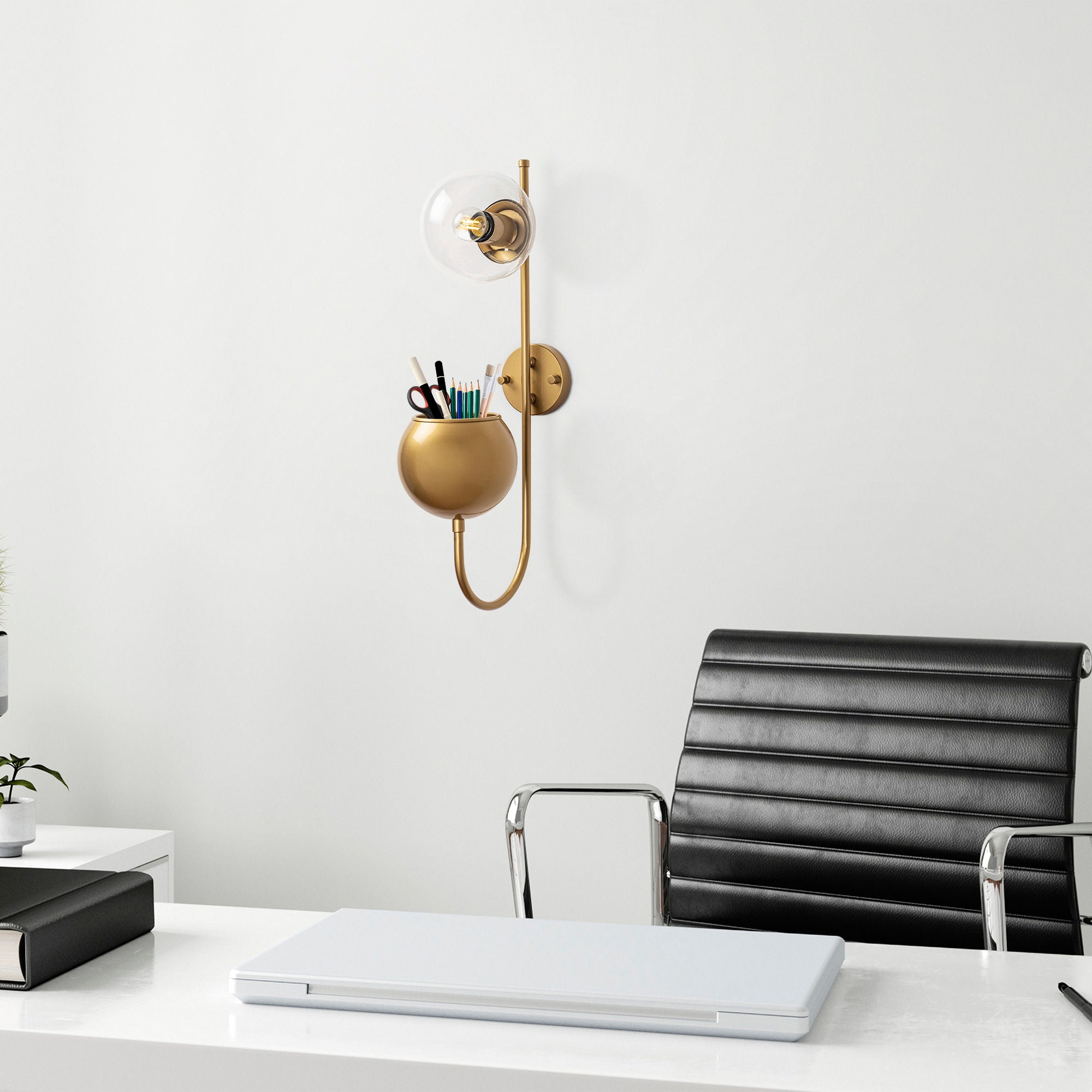 Candeeiro de Parede Elegante, Dourado Brilhante, 15 x 23 x 61 cm | Corpo de Metal e Tampa de Vidro, Soquete E14, IP20 | Design Escandinavo Moderno para Espaços Glamourosos