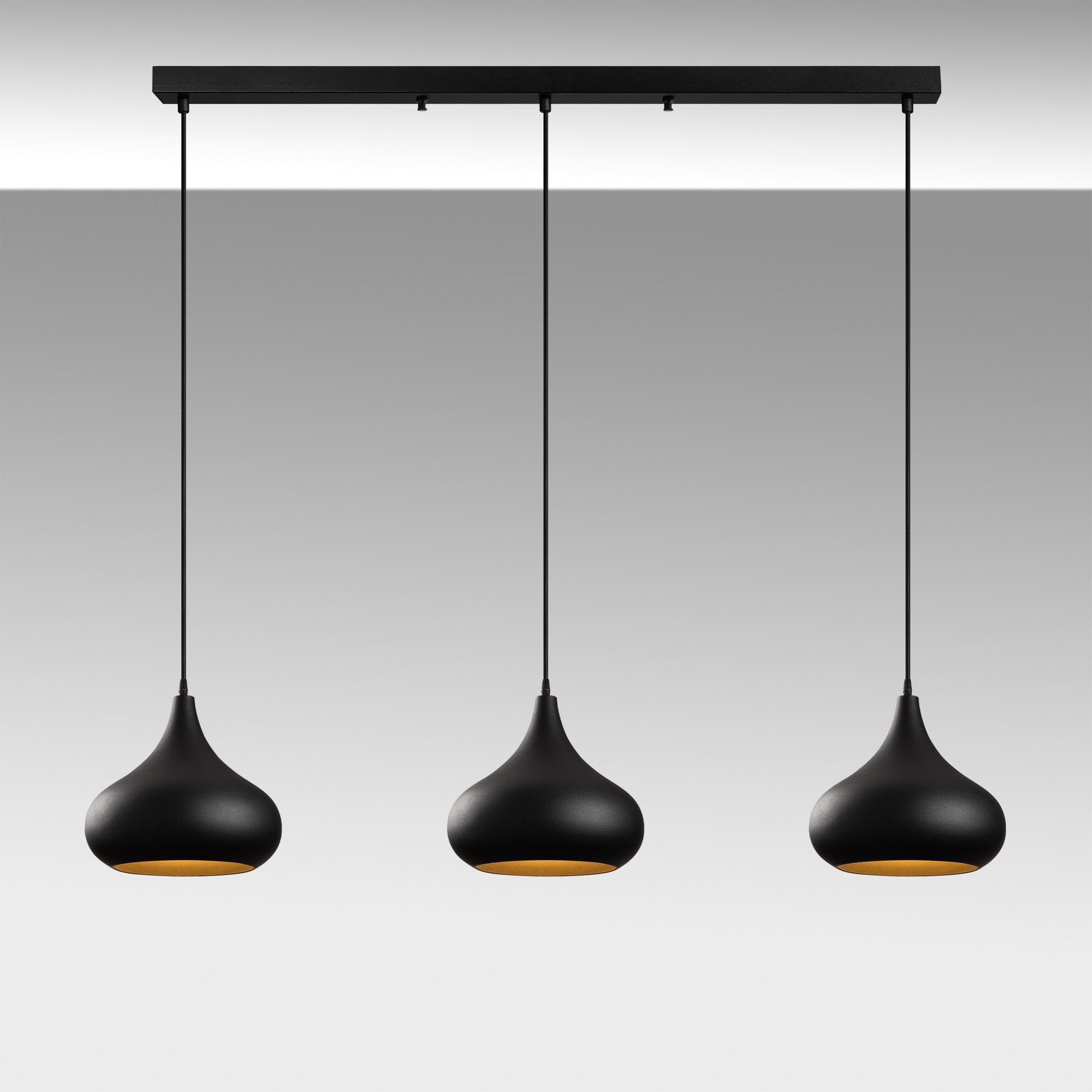 Candeeiro de Teto – 140 x 30 x 126 cm – Preto – Metálico