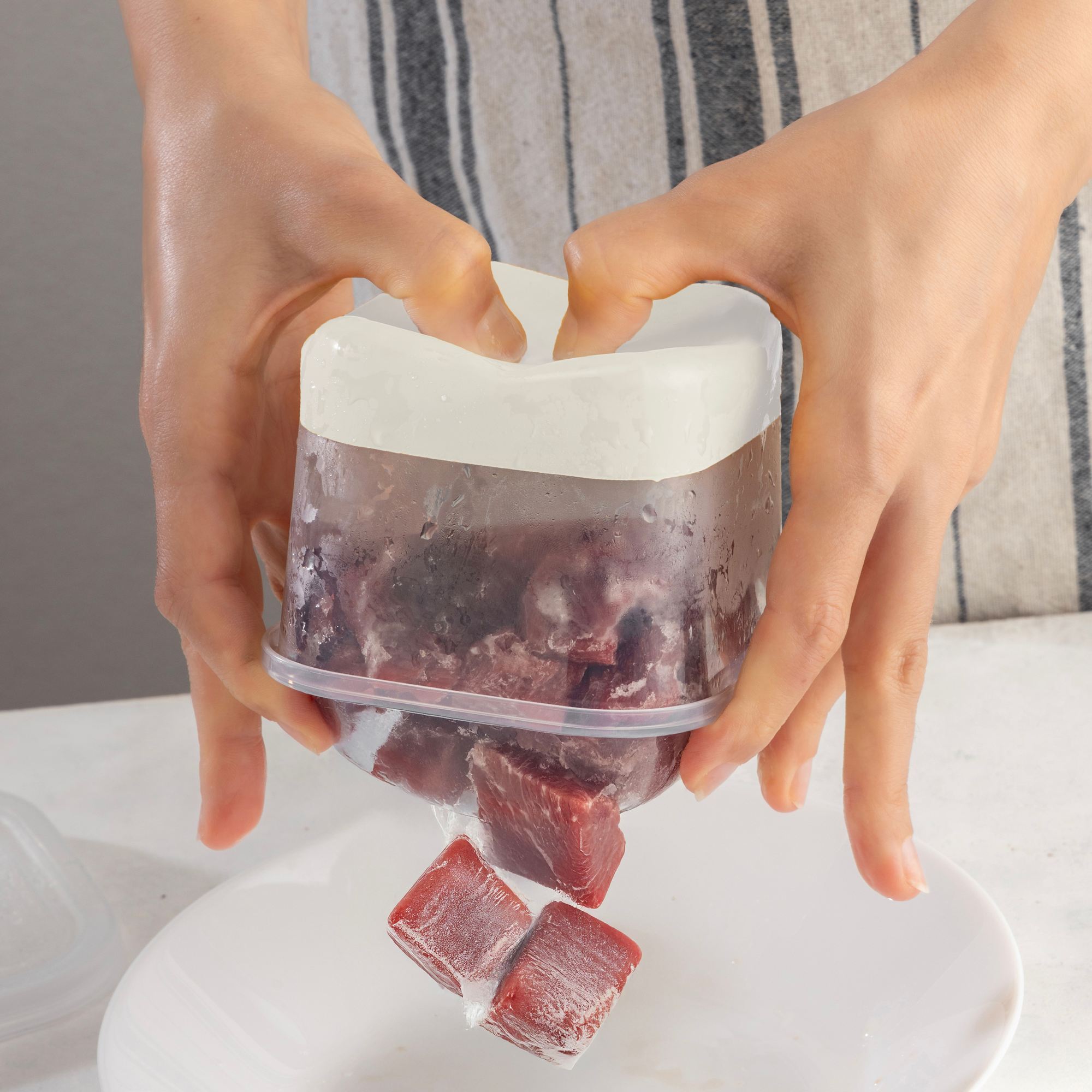 Conjunto organizador de frigorífico – 10.8 x 10.8 x 8 cm – Cinzento – Plástico