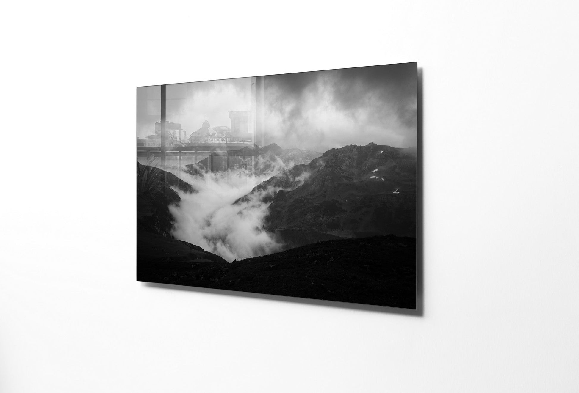 970GLS2150Tribo Home