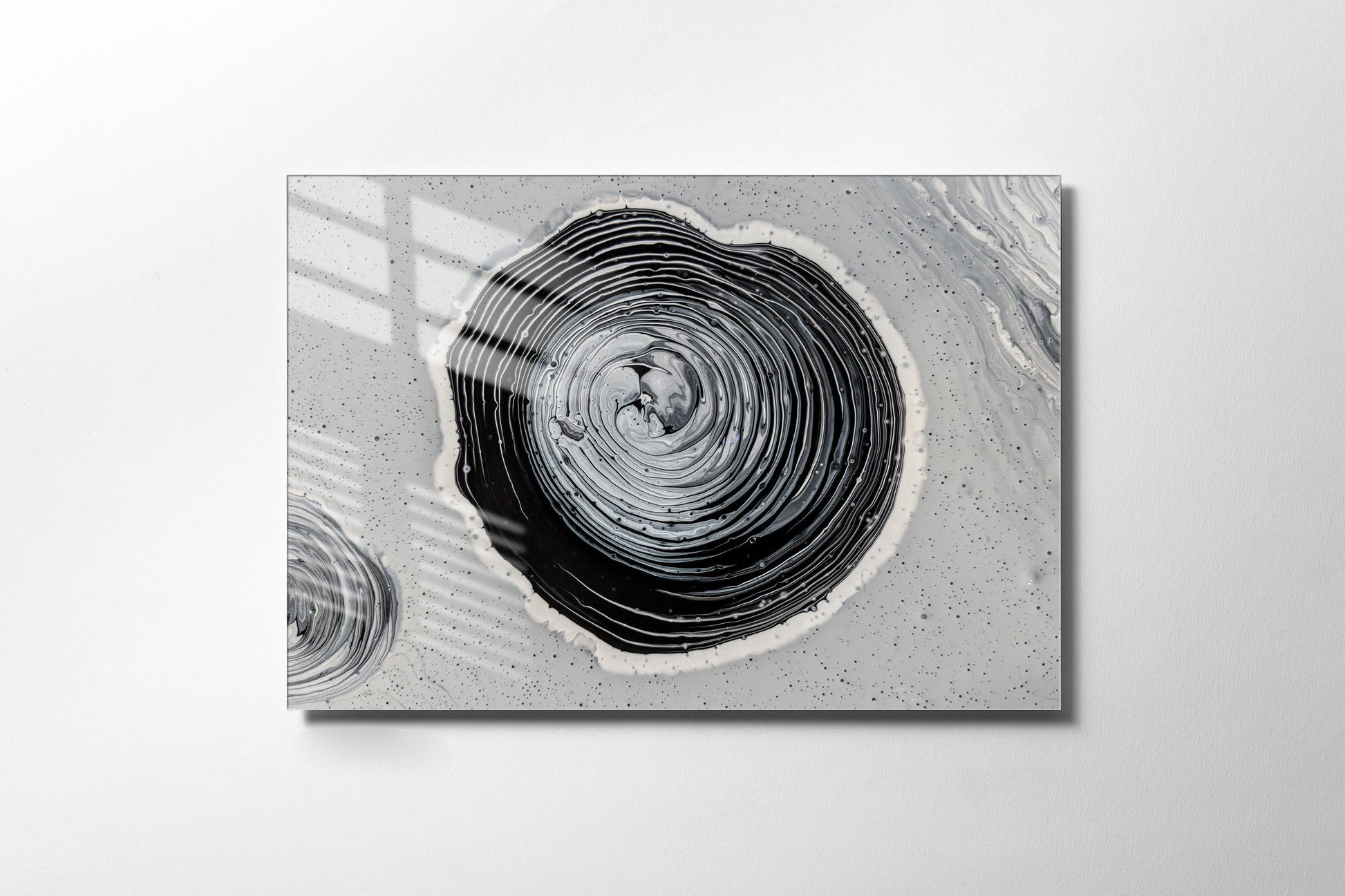 970GLS2482Tribo Home