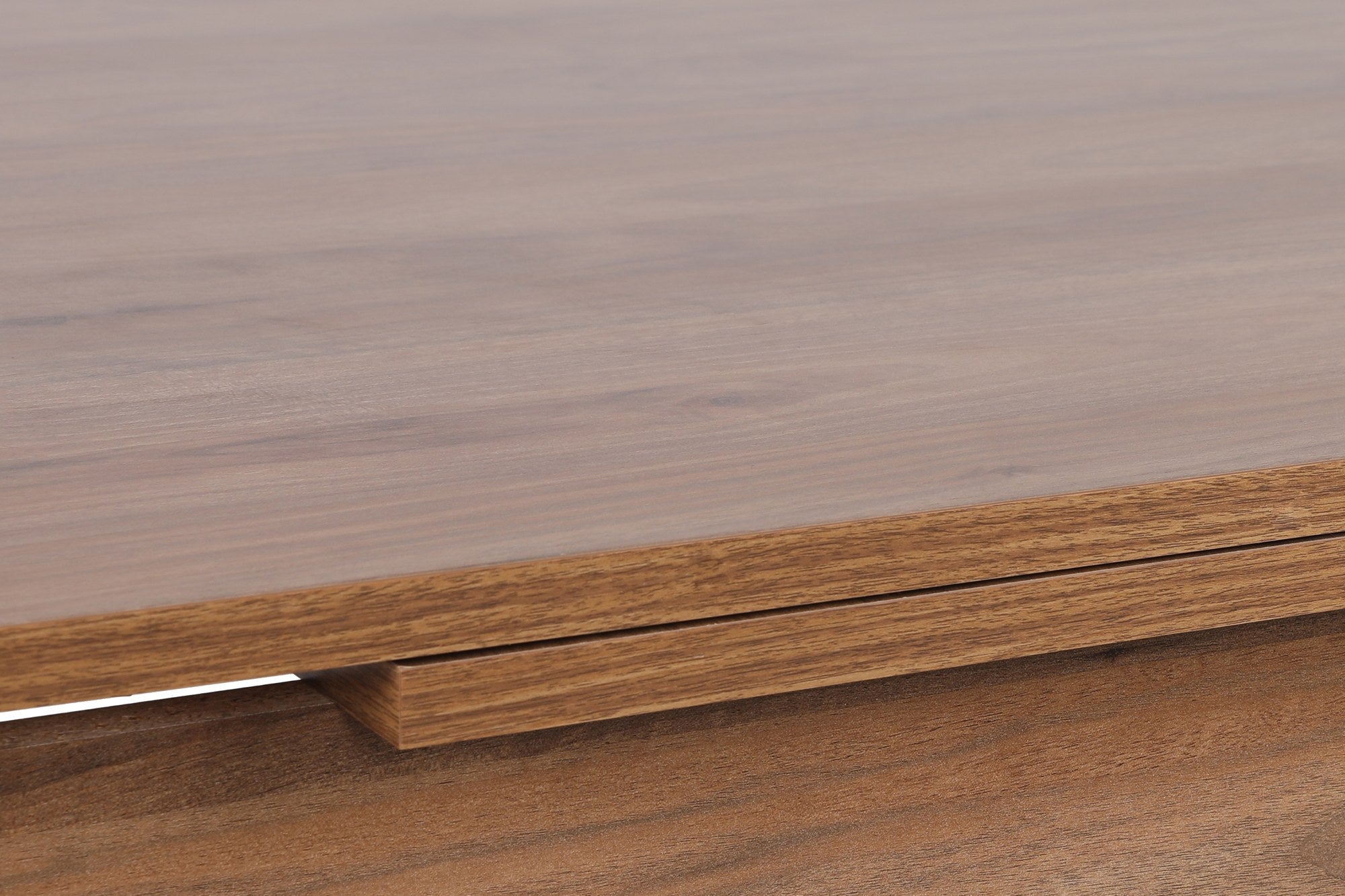 Mesa de Jantar Extensível-Polo-Nogueira
Prata