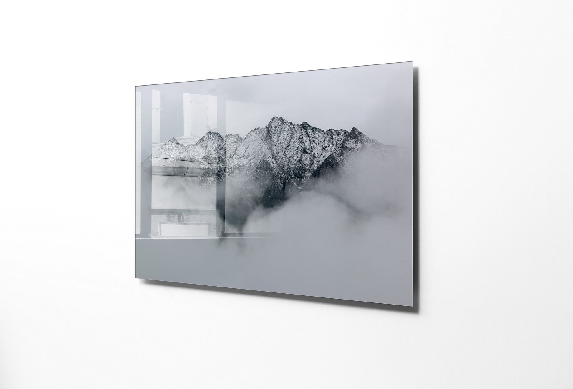 981GLS1241Tribo Home