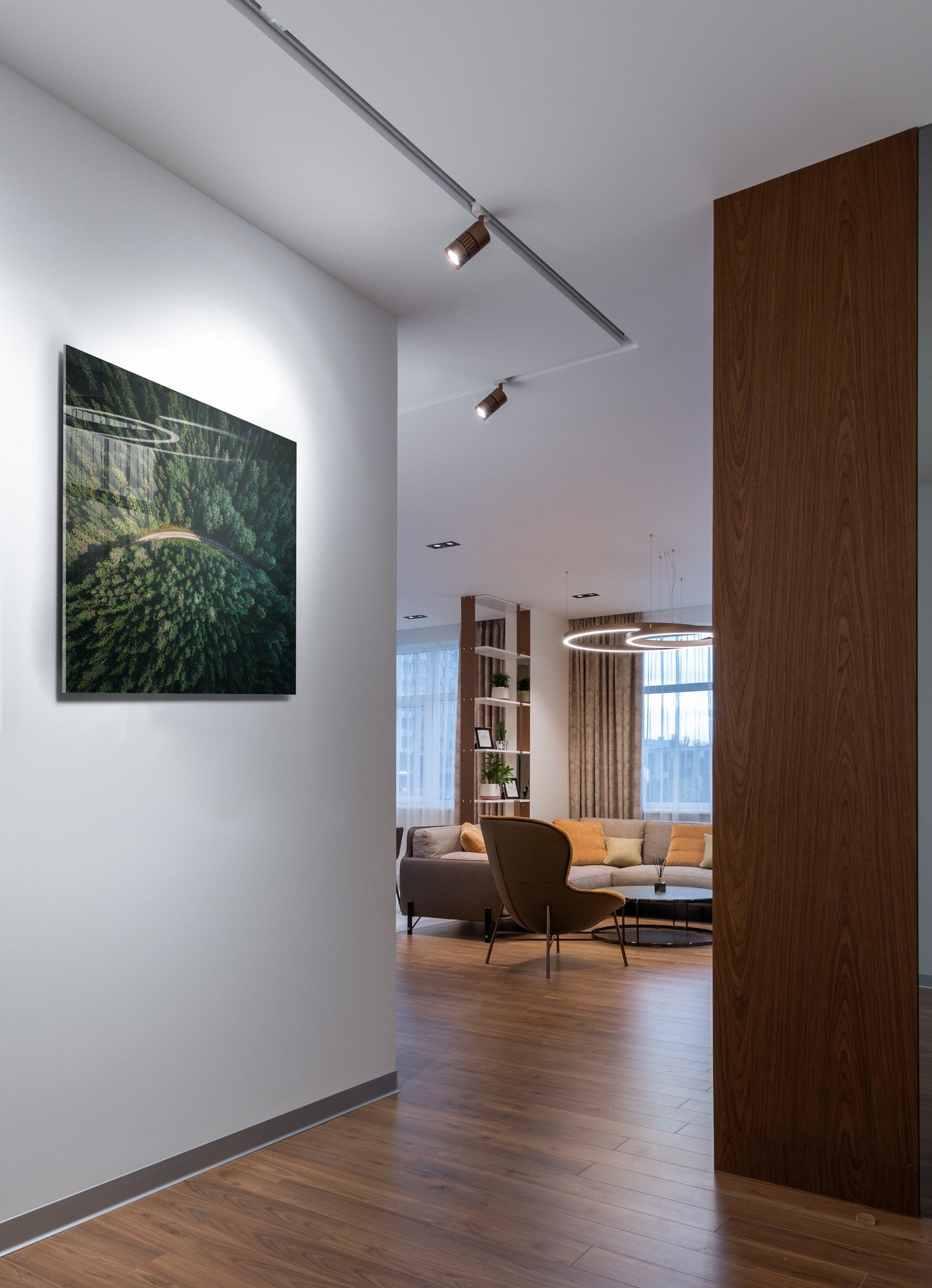 981GLS1245Tribo Home