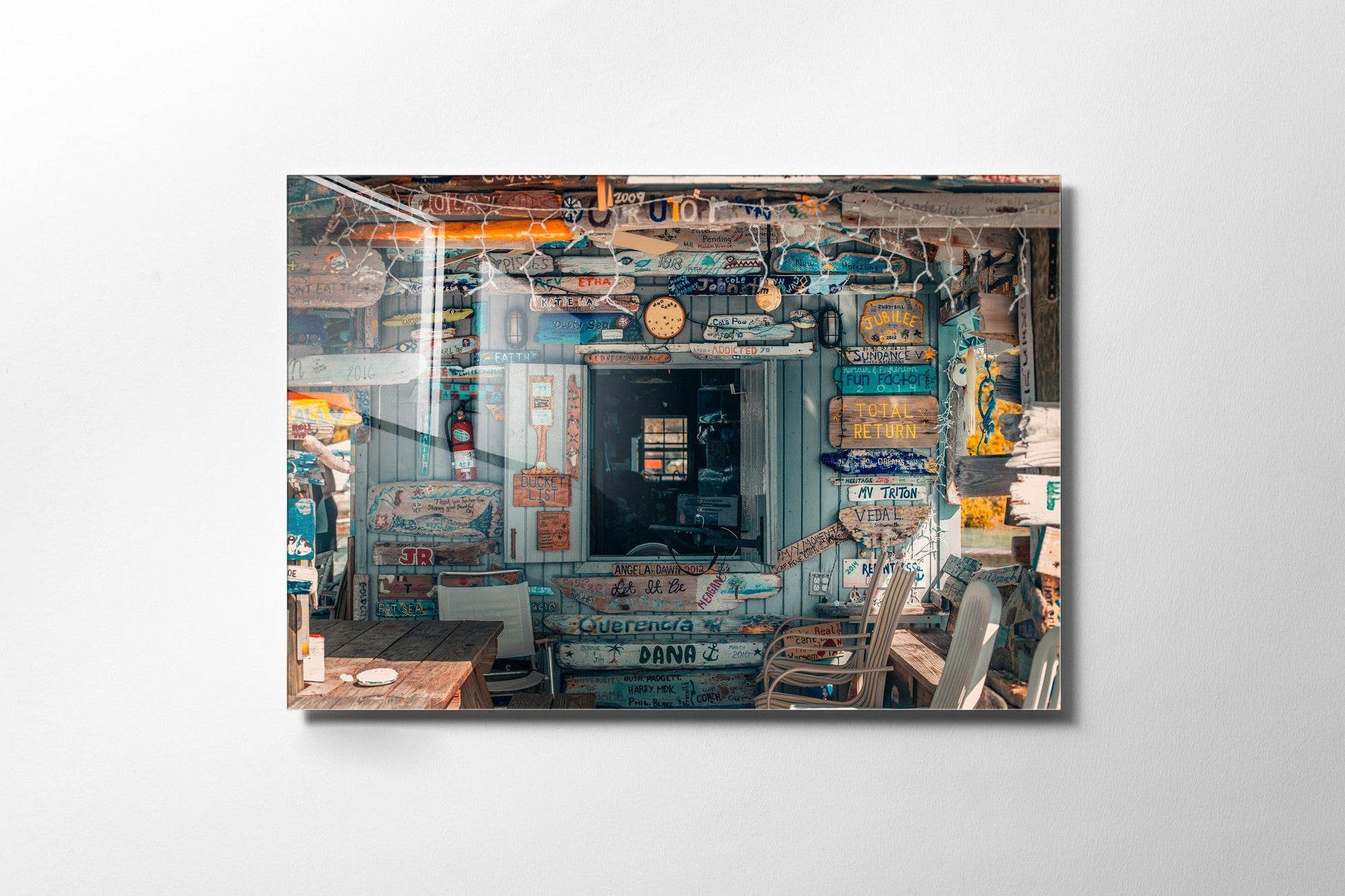 981GLS1504Tribo Home